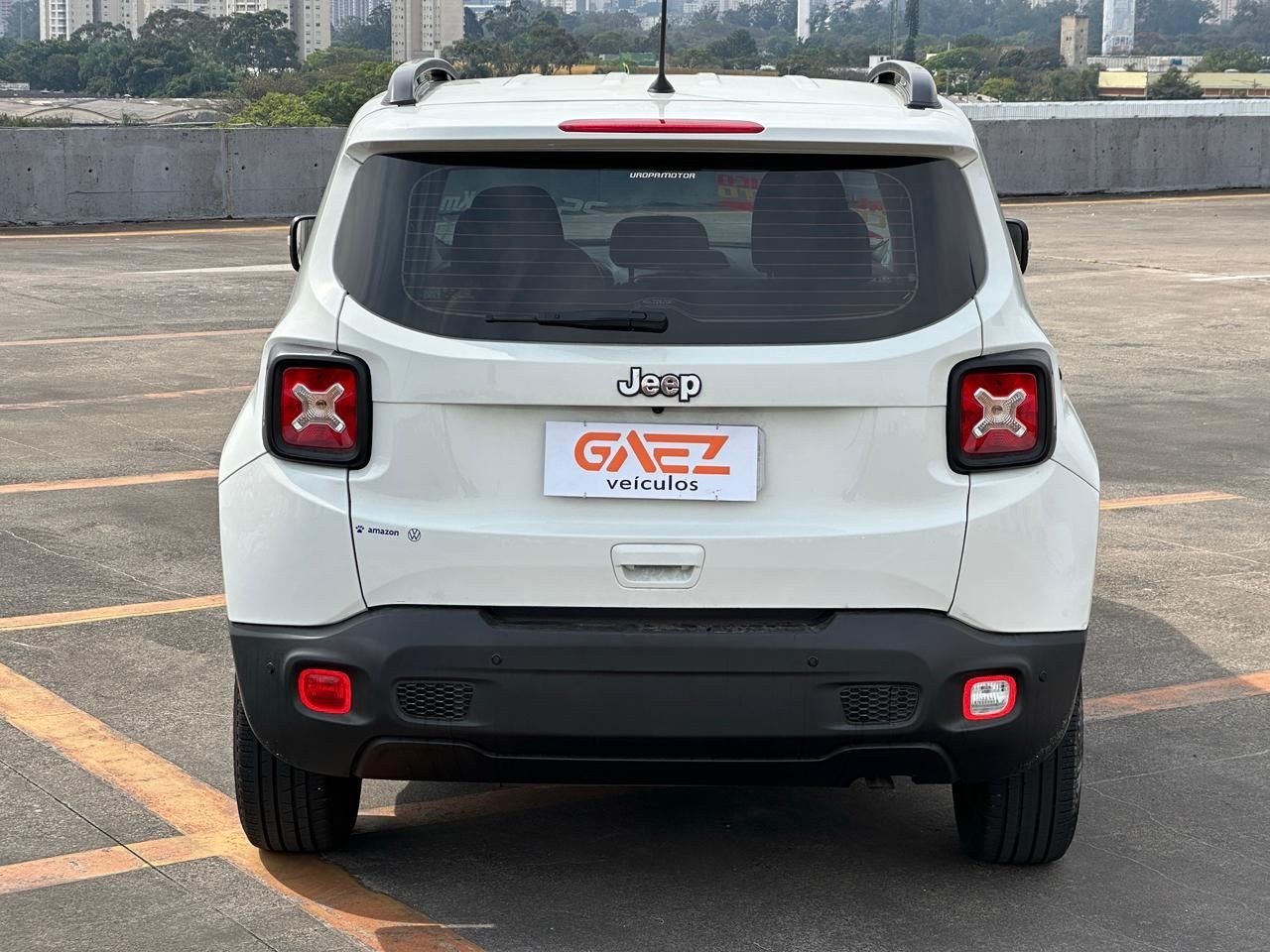 Car Image 8