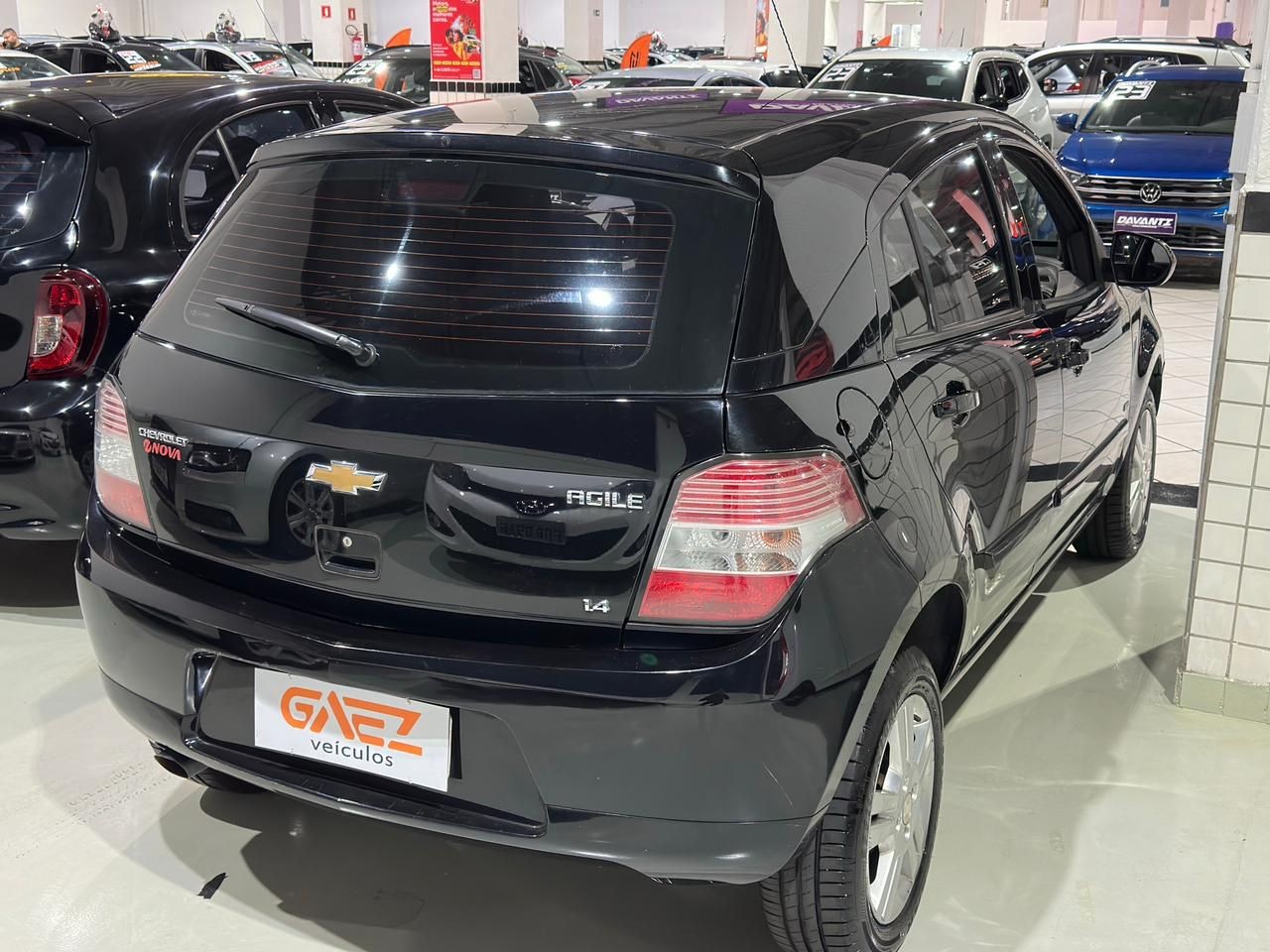Car Image 9