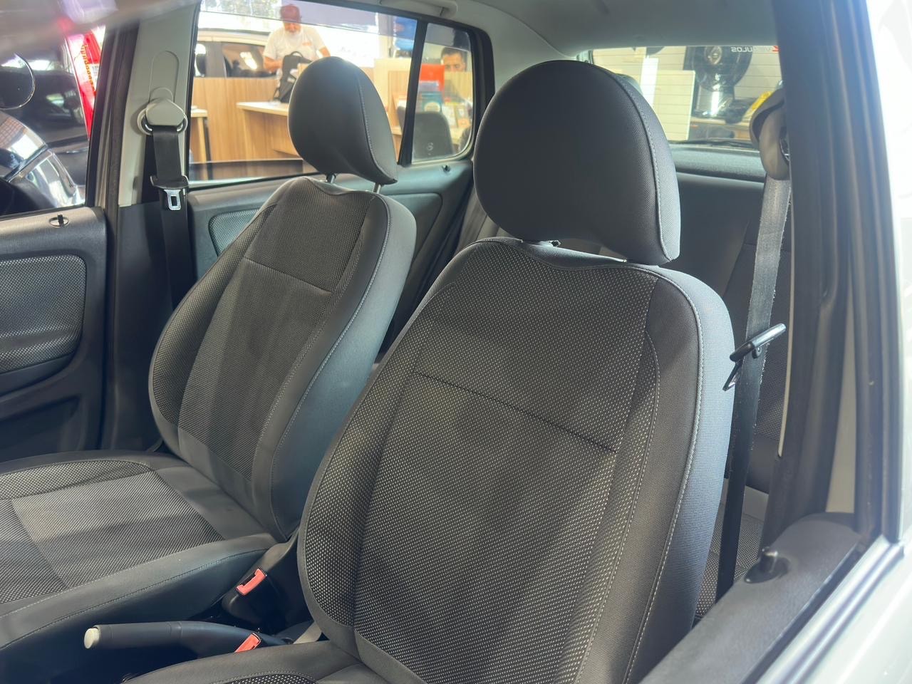 Car Image 8