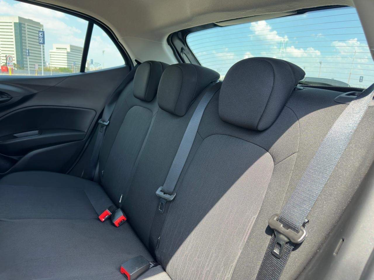 Car Image 9