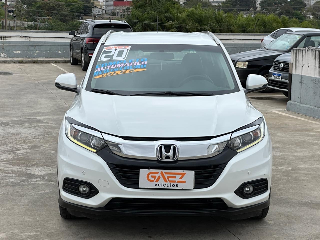 Car Image 17