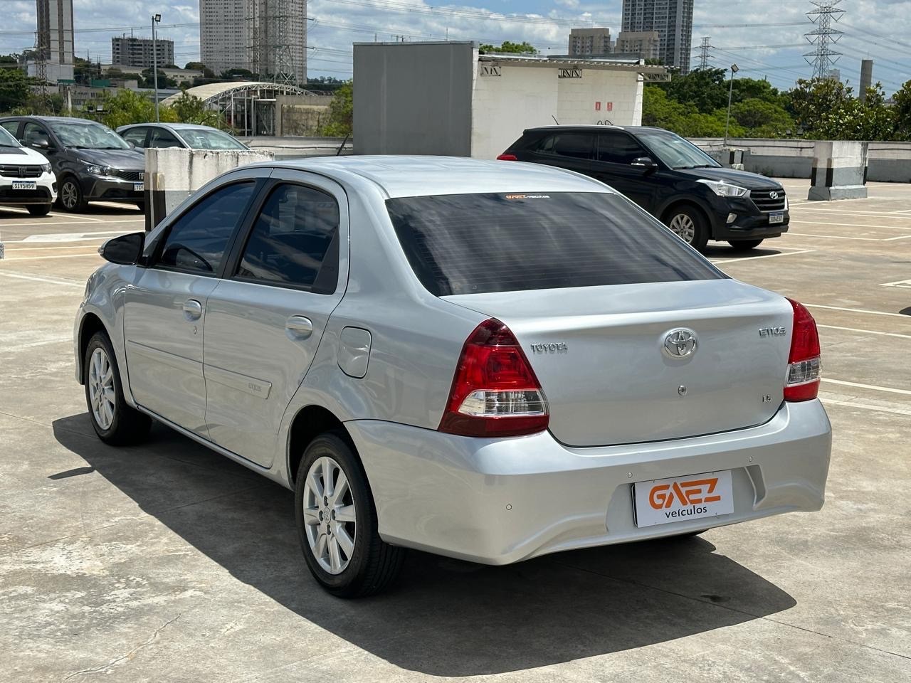 ETIOS 1.5 X PLUS SEDAN 16V