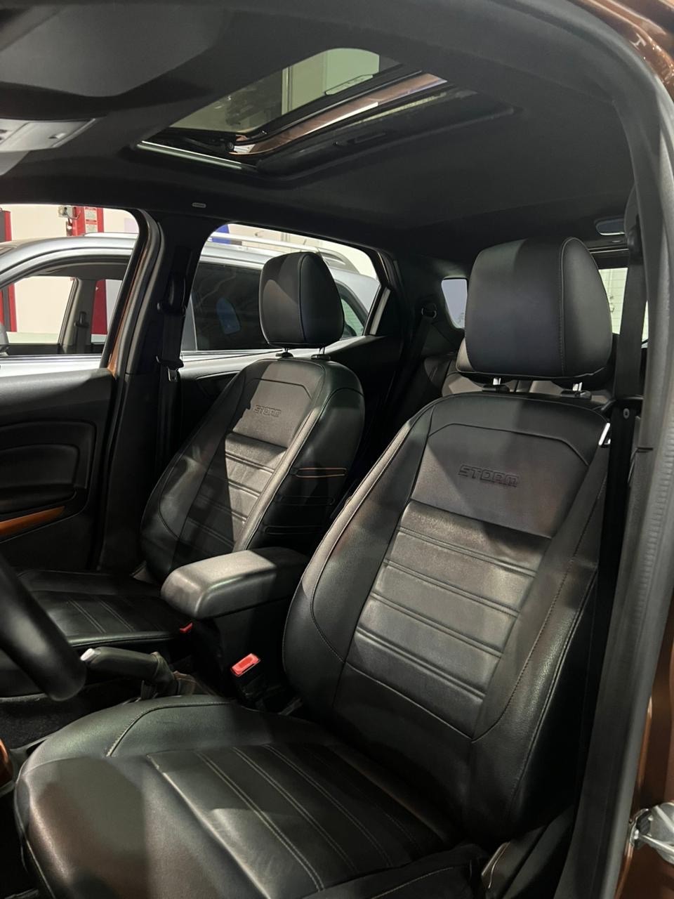 ECOSPORT 2.0 DIRECT STORM 4WD