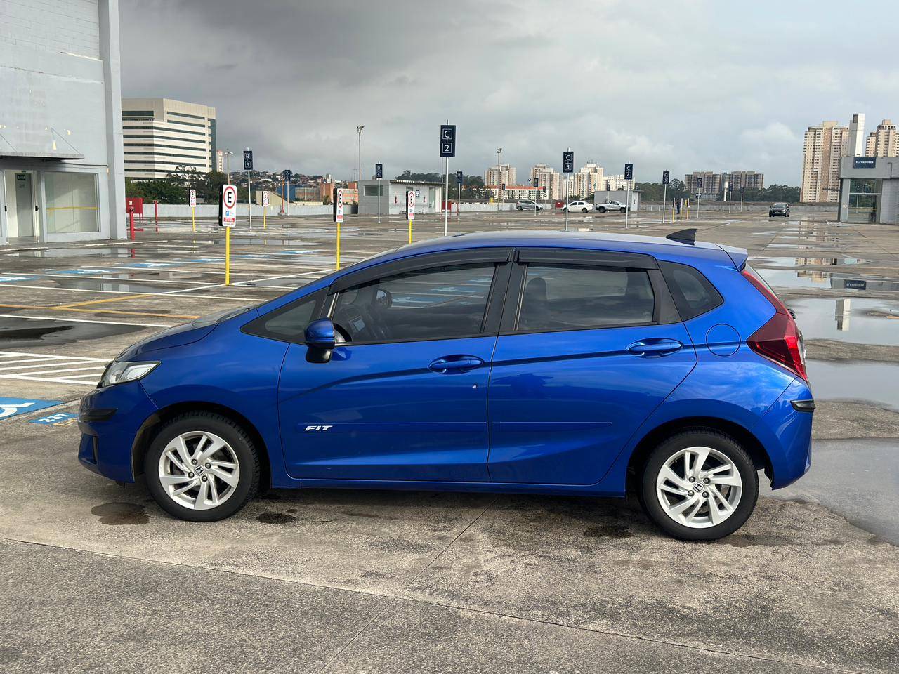HONDA FIT