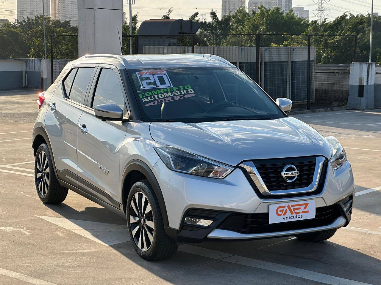 NISSAN KICKS