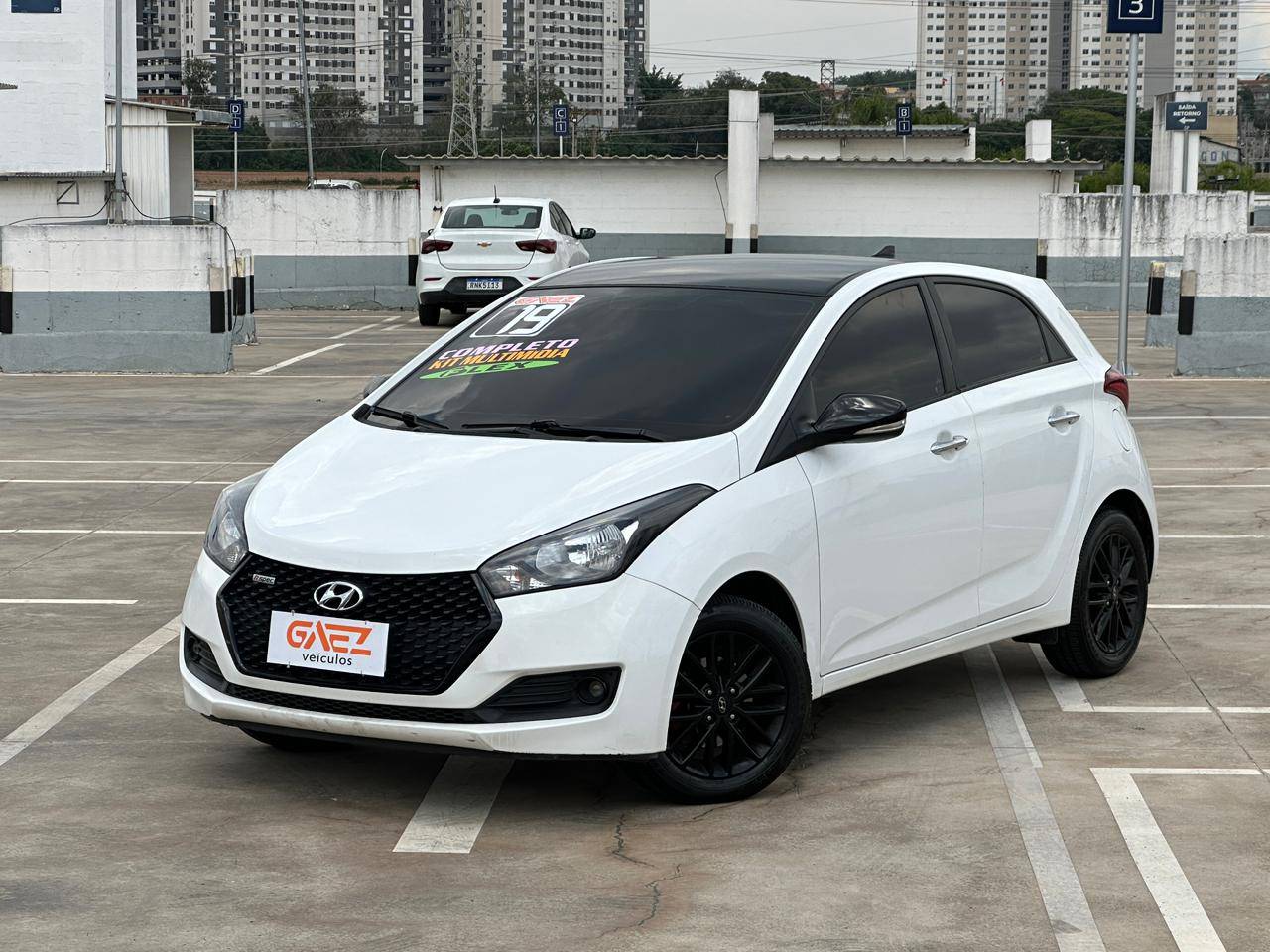 HYUNDAI HB20