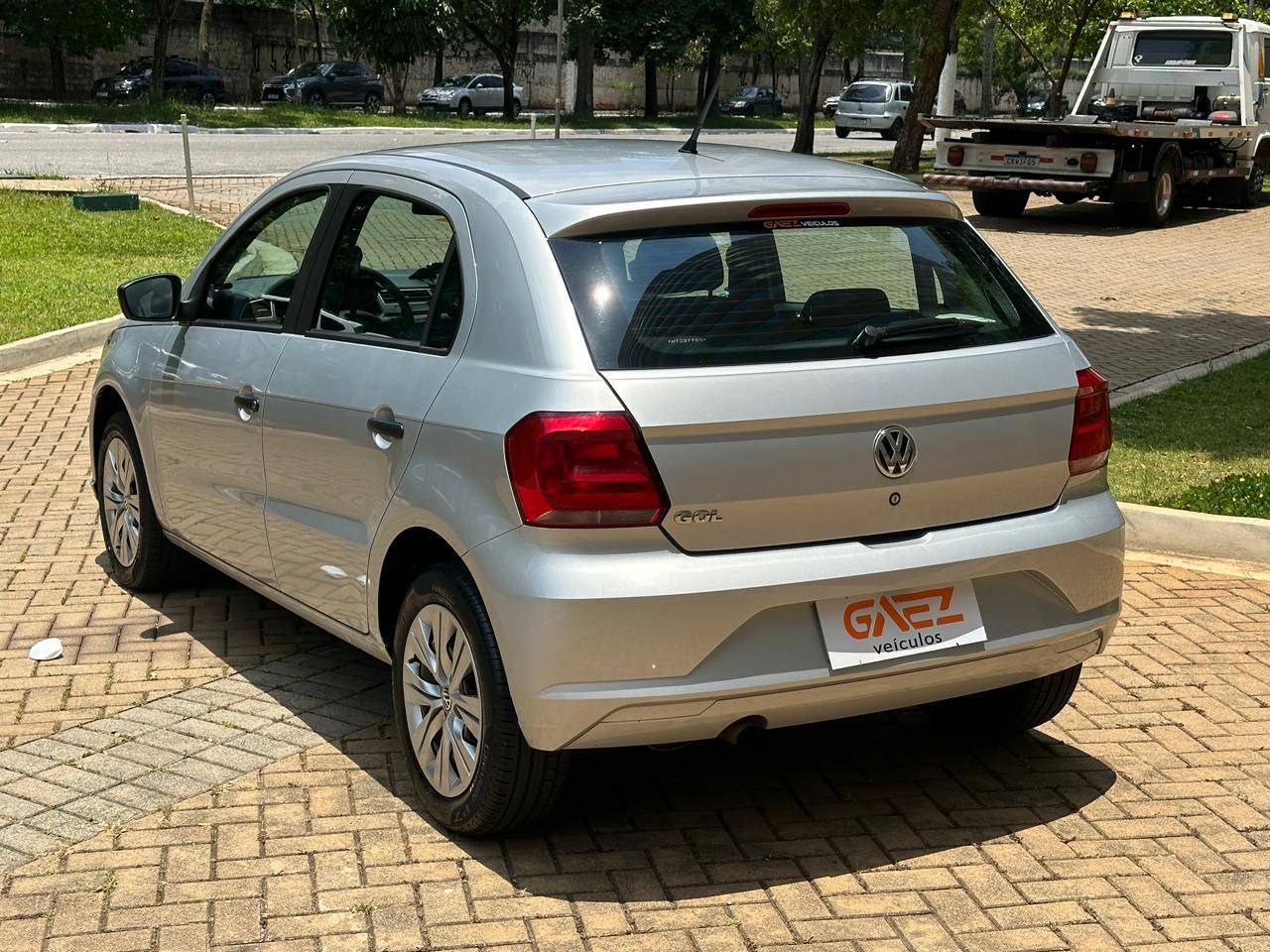 VOLKSWAGEN GOL