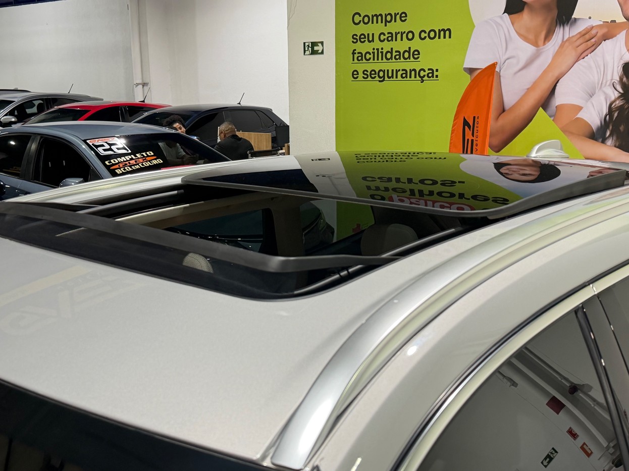 VOLVO XC60 2.0 T8 RECHARGE PLUS AWD