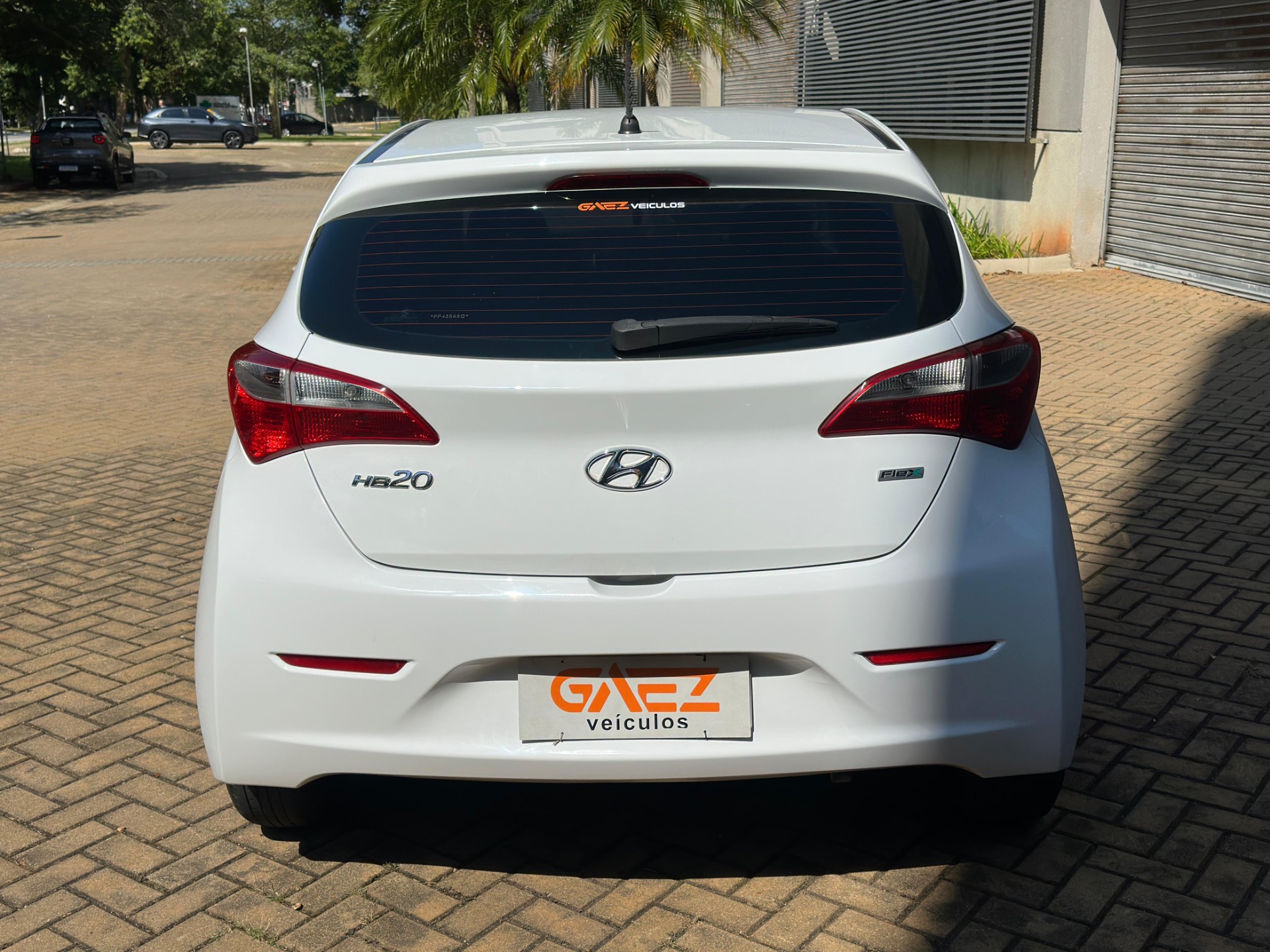 HYUNDAI HB20