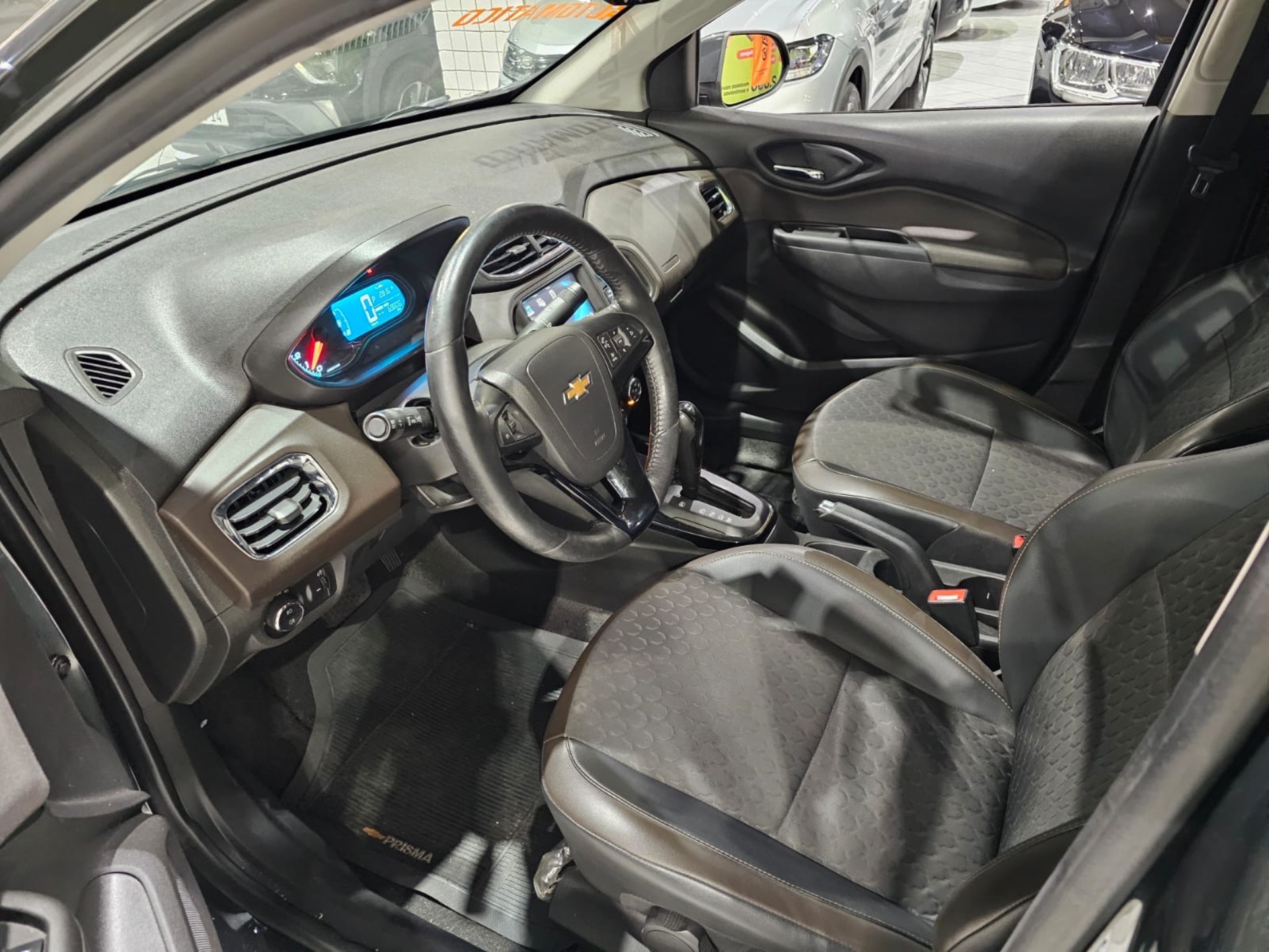 CHEVROLET PRISMA