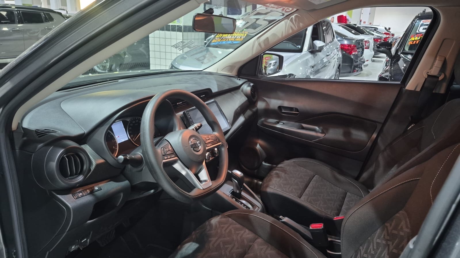 NISSAN KICKS