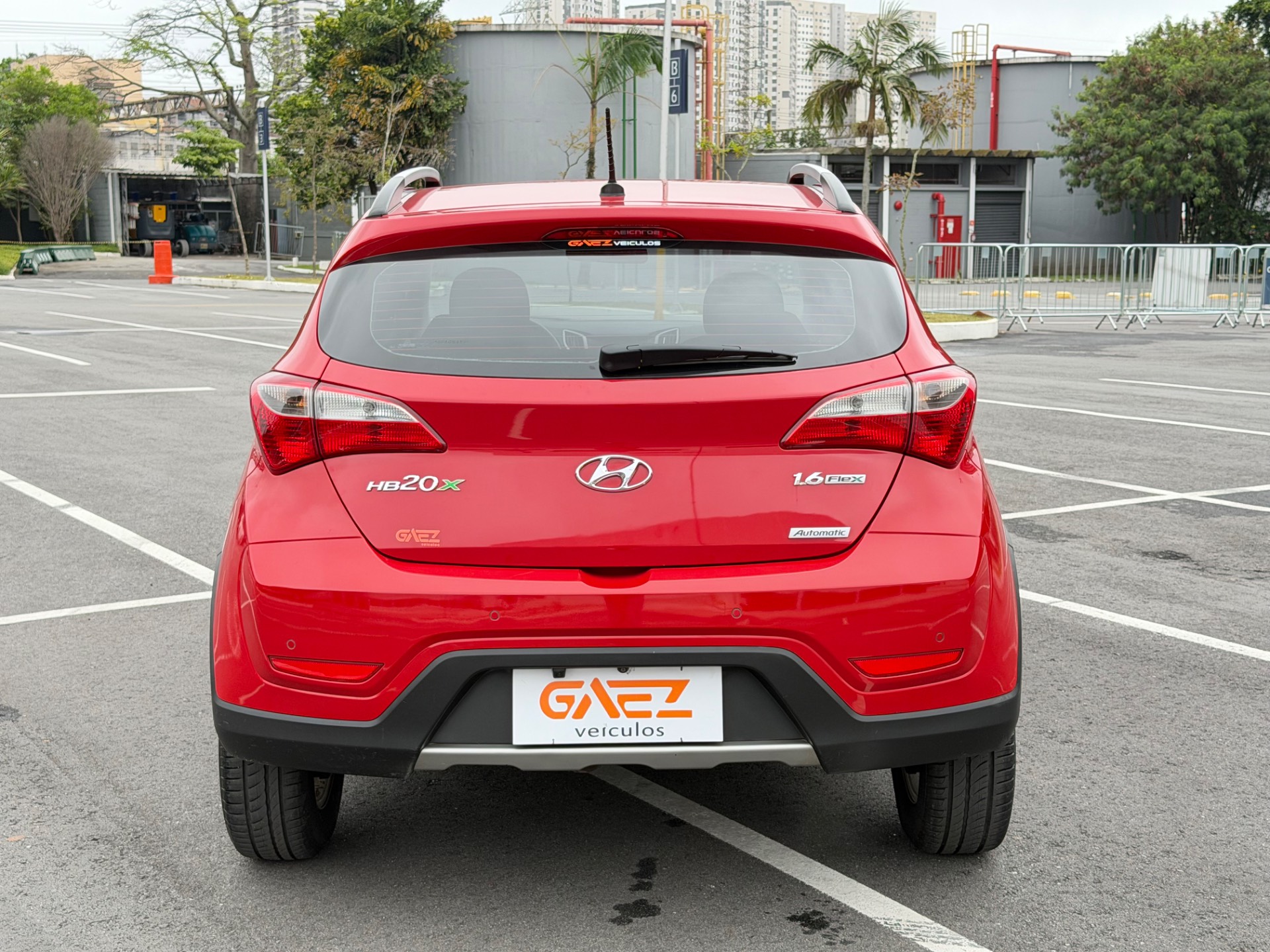 HYUNDAI HB20X