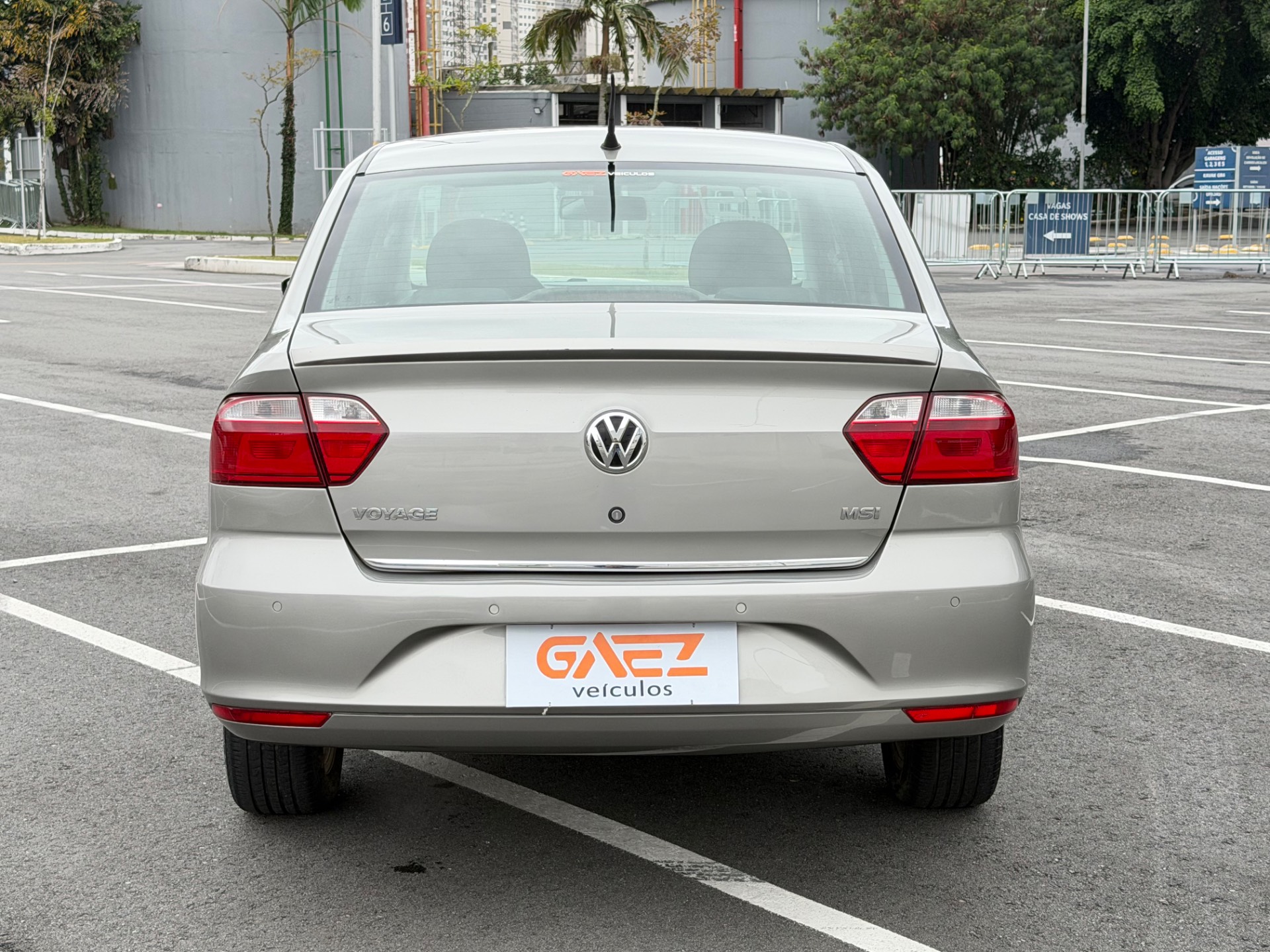 VOLKSWAGEN VOYAGE