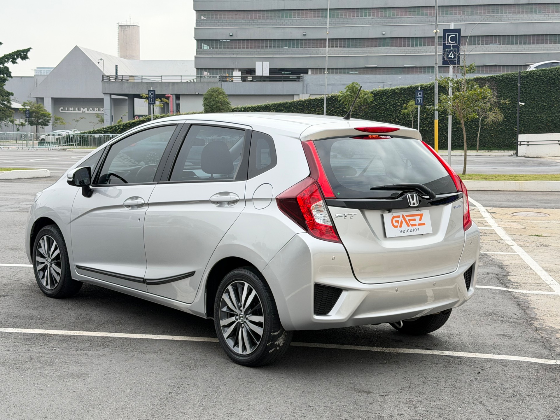 HONDA FIT