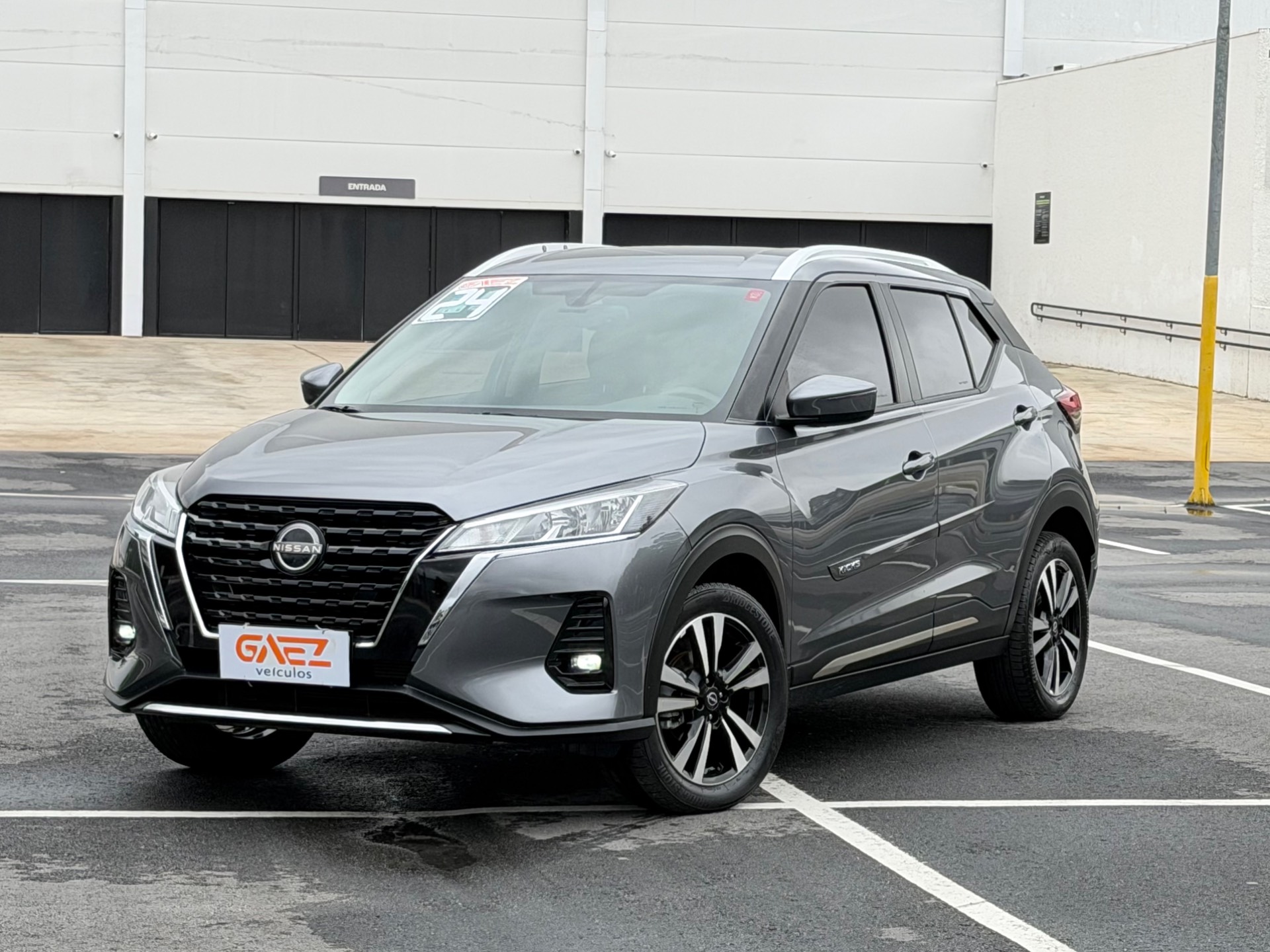 NISSAN KICKS