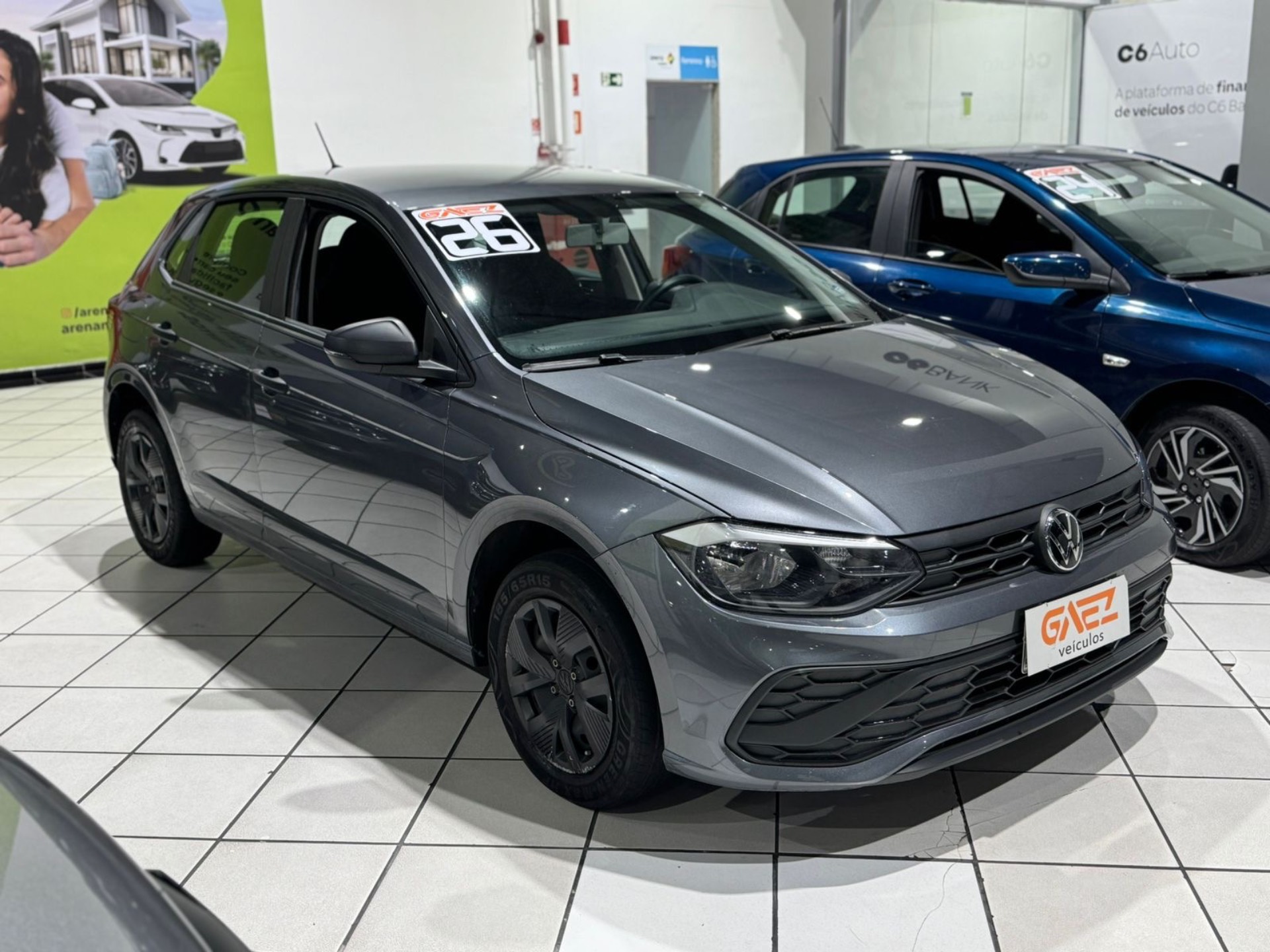 VOLKSWAGEN POLO