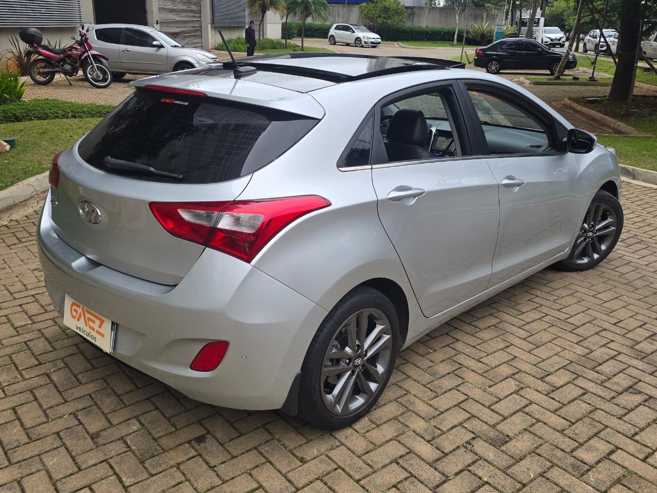 HYUNDAI I30