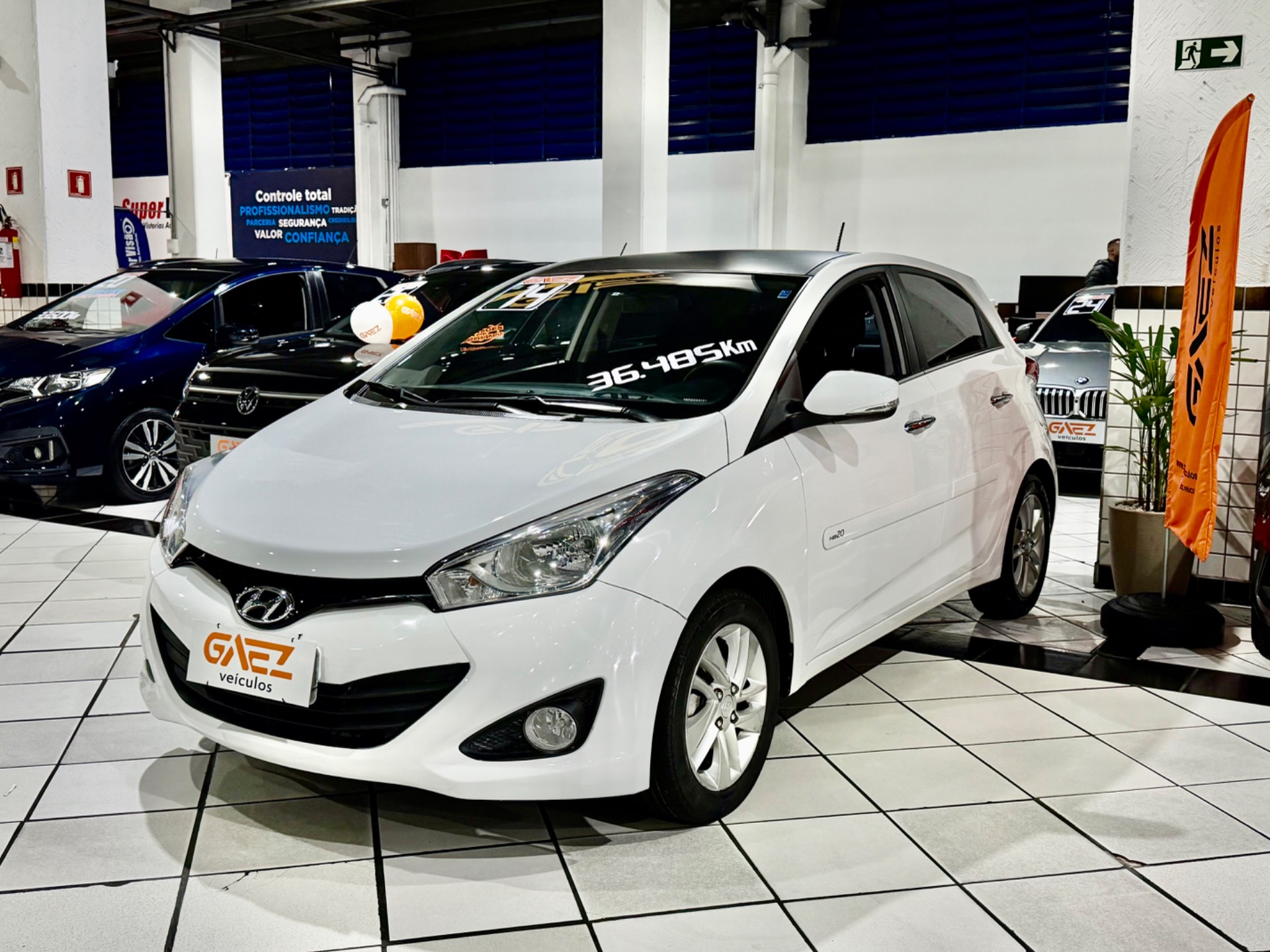 HYUNDAI HB20