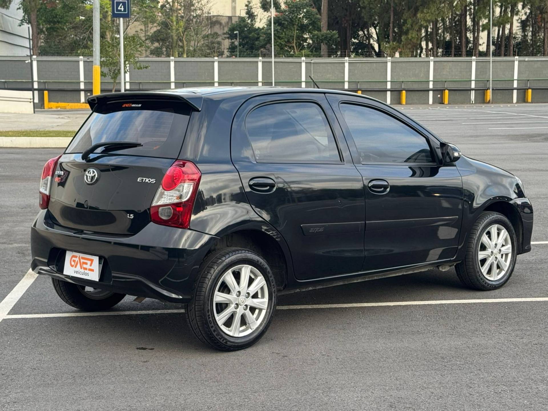 TOYOTA ETIOS