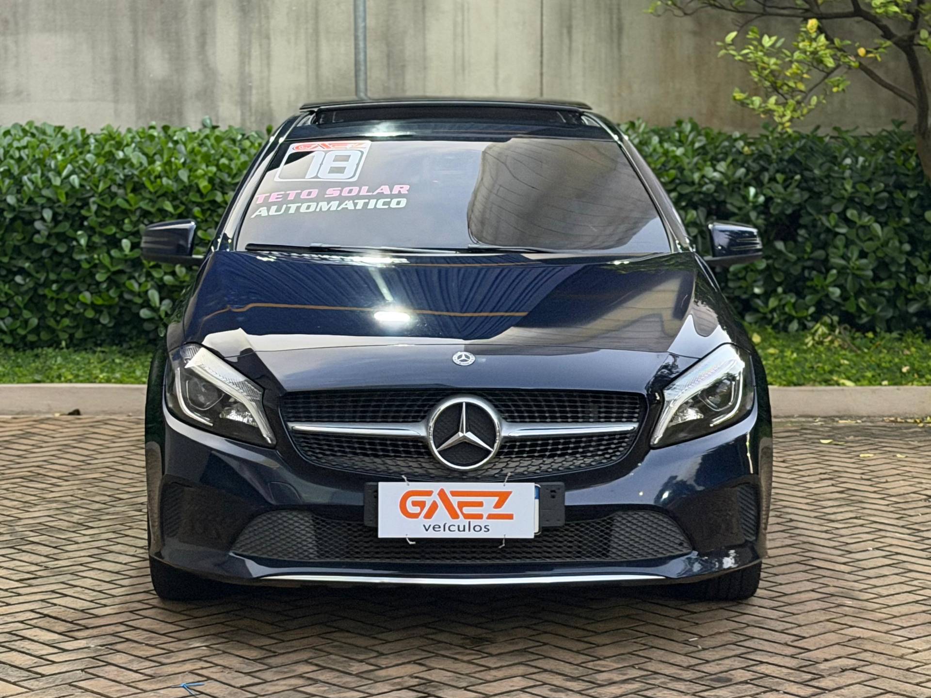 MERCEDES-BENZ A 200