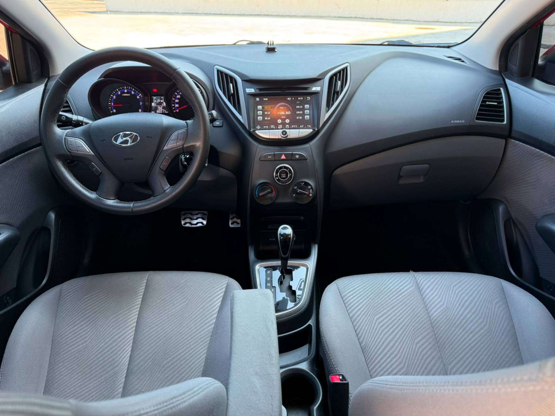 HYUNDAI HB20X