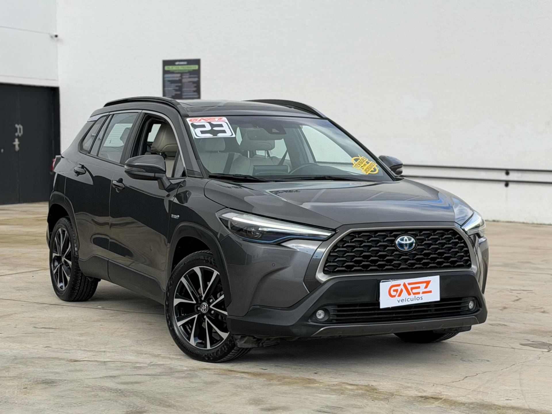 TOYOTA COROLLA CROSS