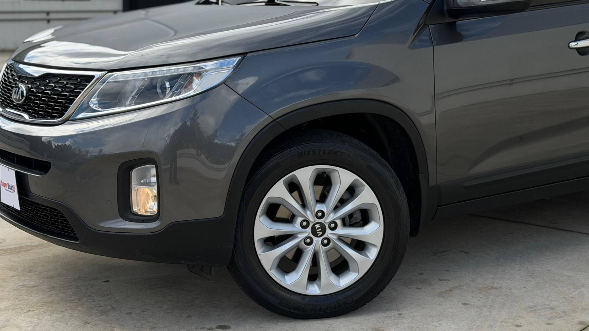 KIA SORENTO