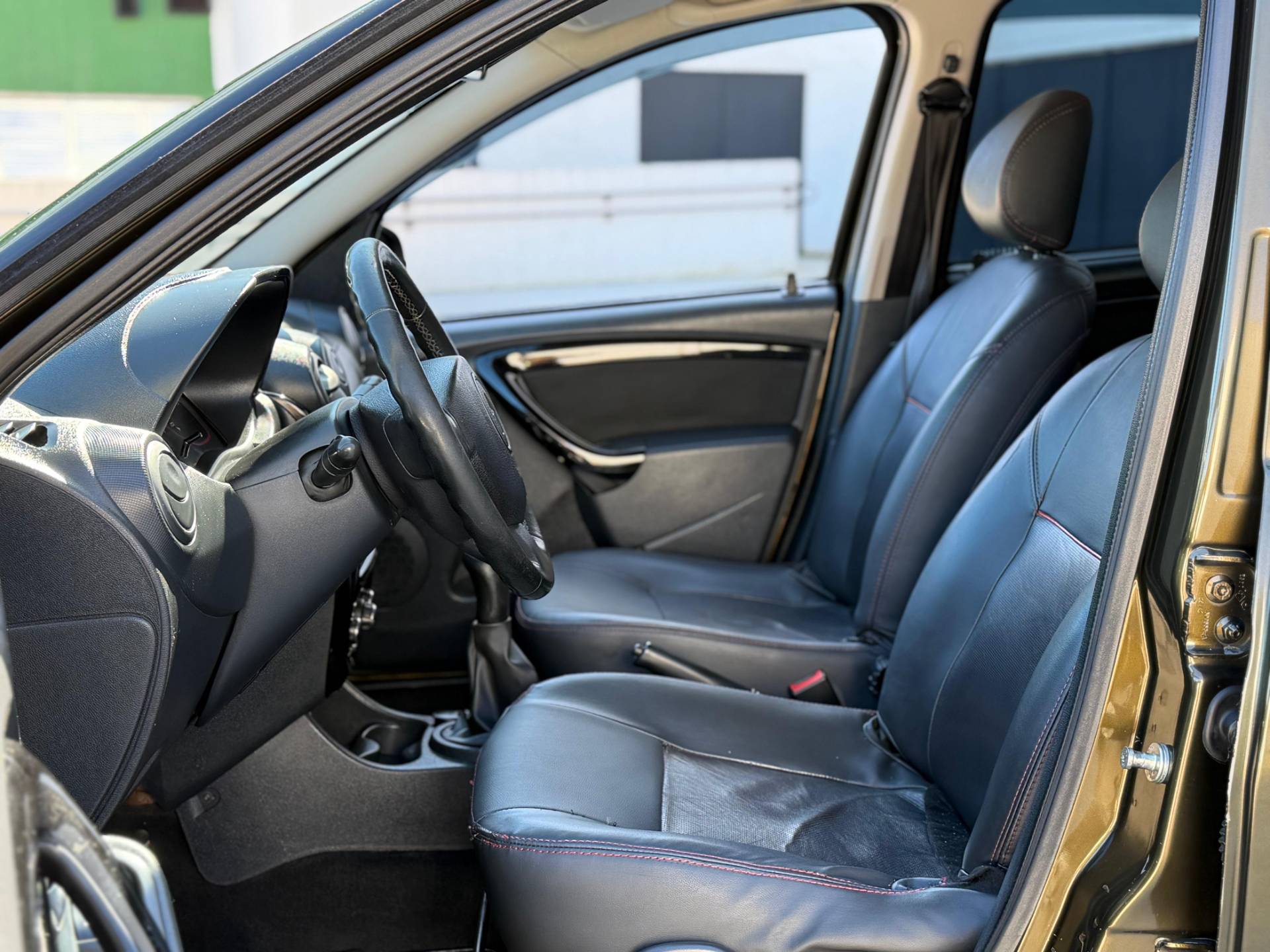 RENAULT SANDERO