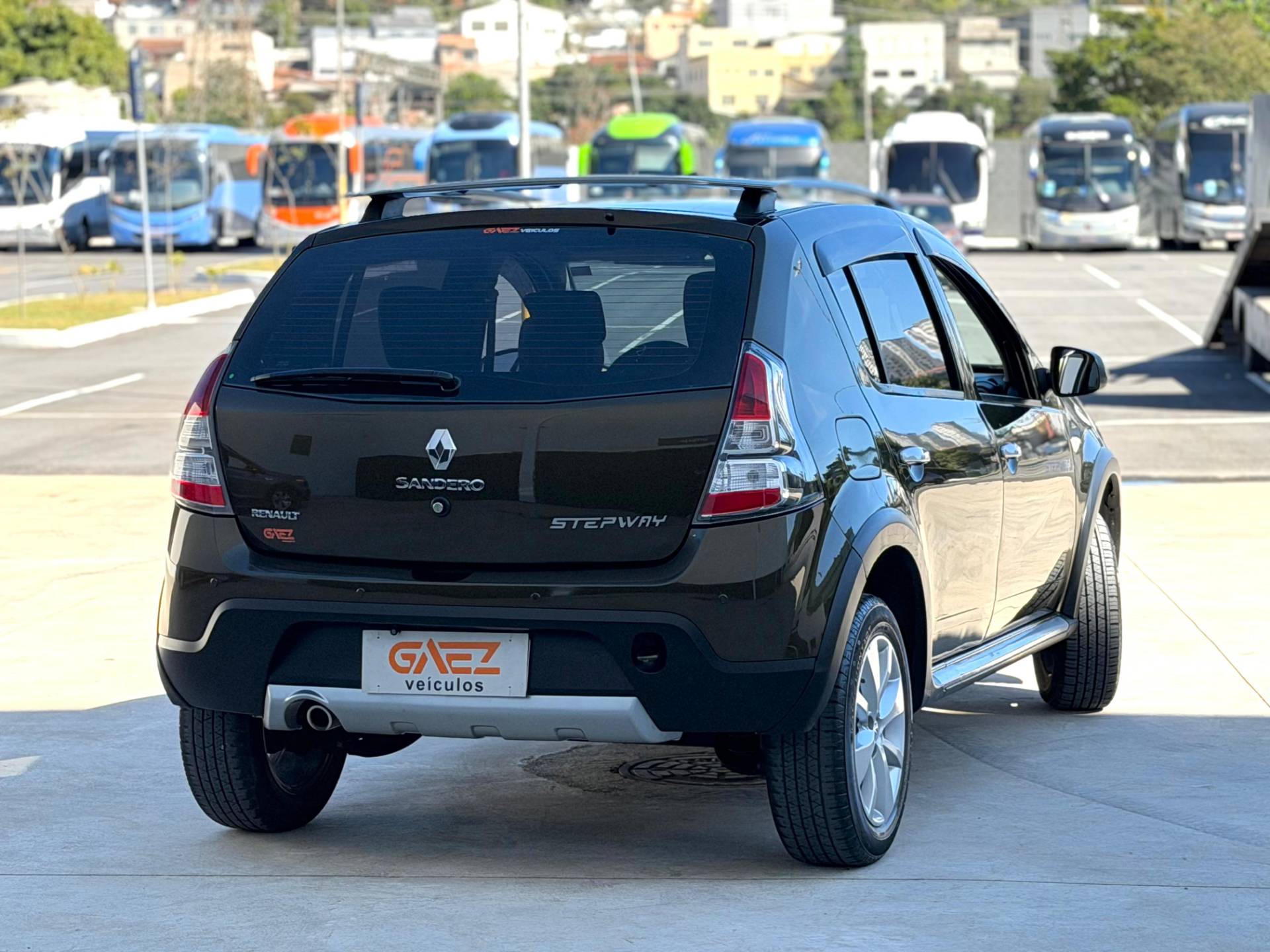 RENAULT SANDERO