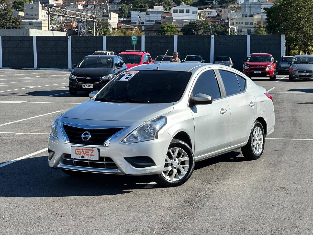 NISSAN VERSA