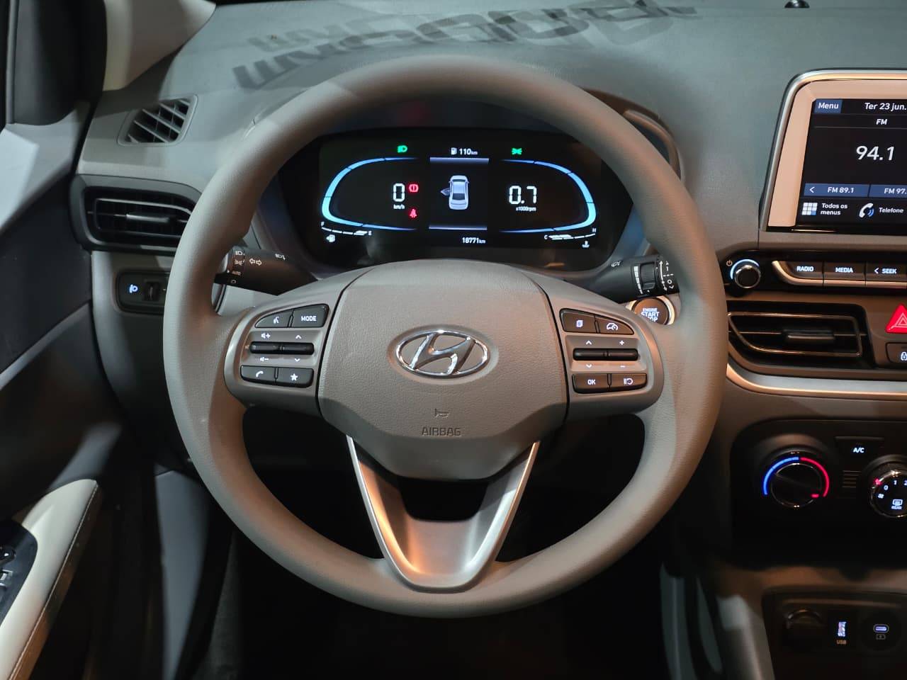 HYUNDAI HB20S