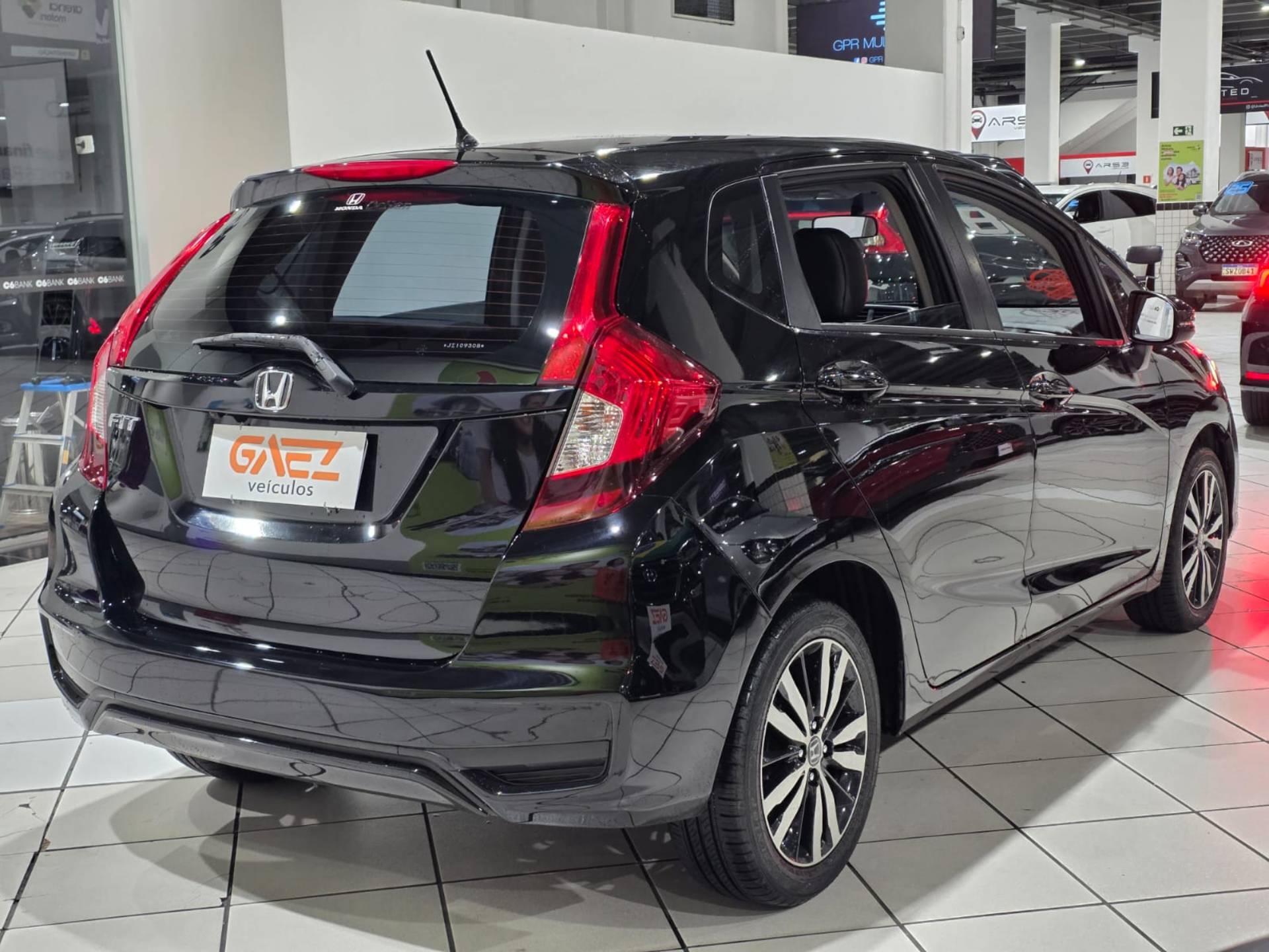 HONDA FIT