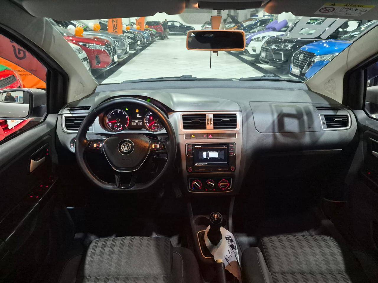VOLKSWAGEN FOX