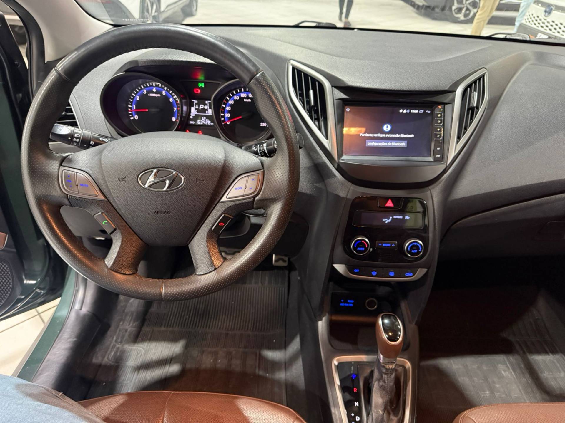 HYUNDAI HB20X