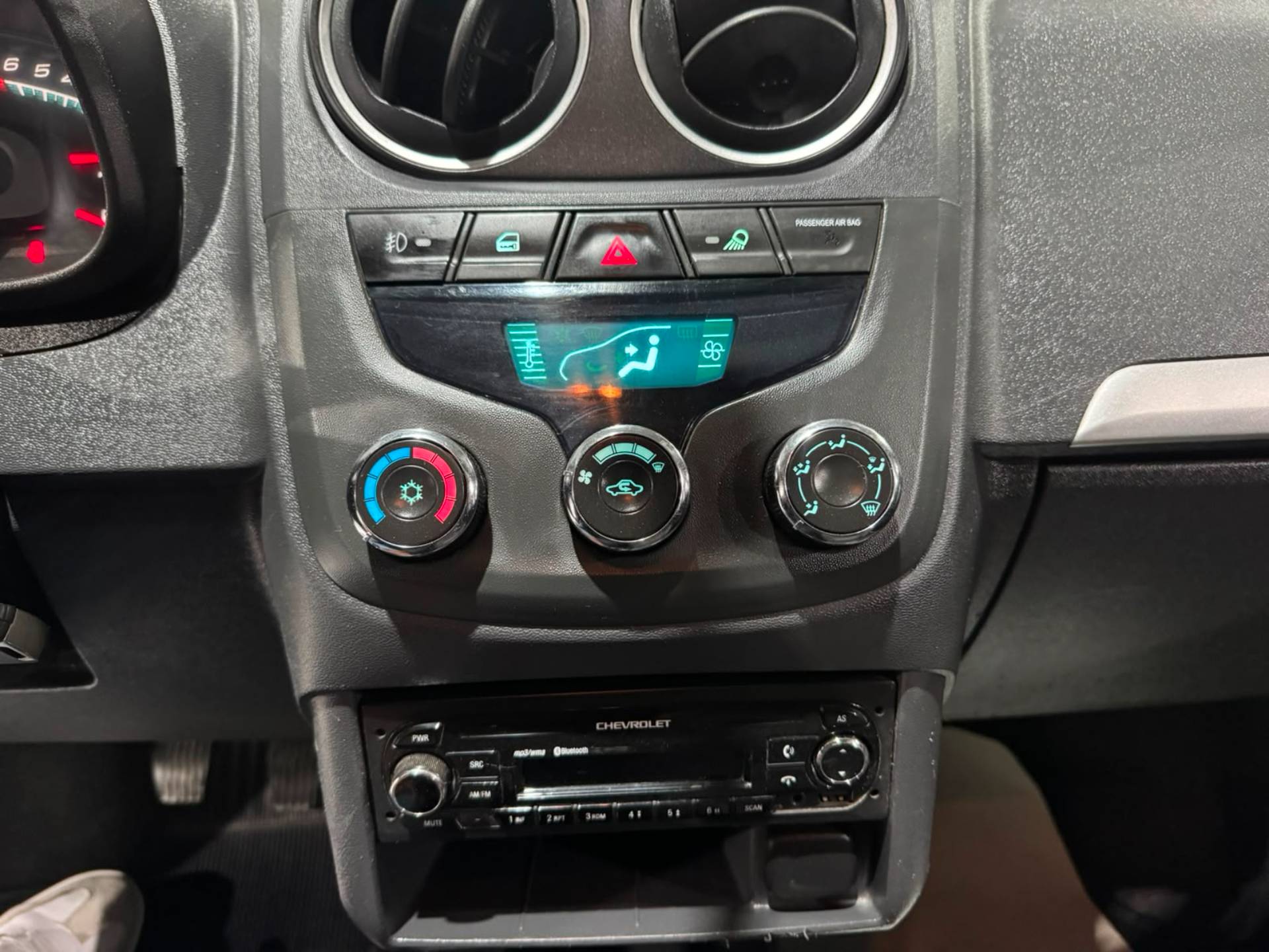 CHEVROLET MONTANA