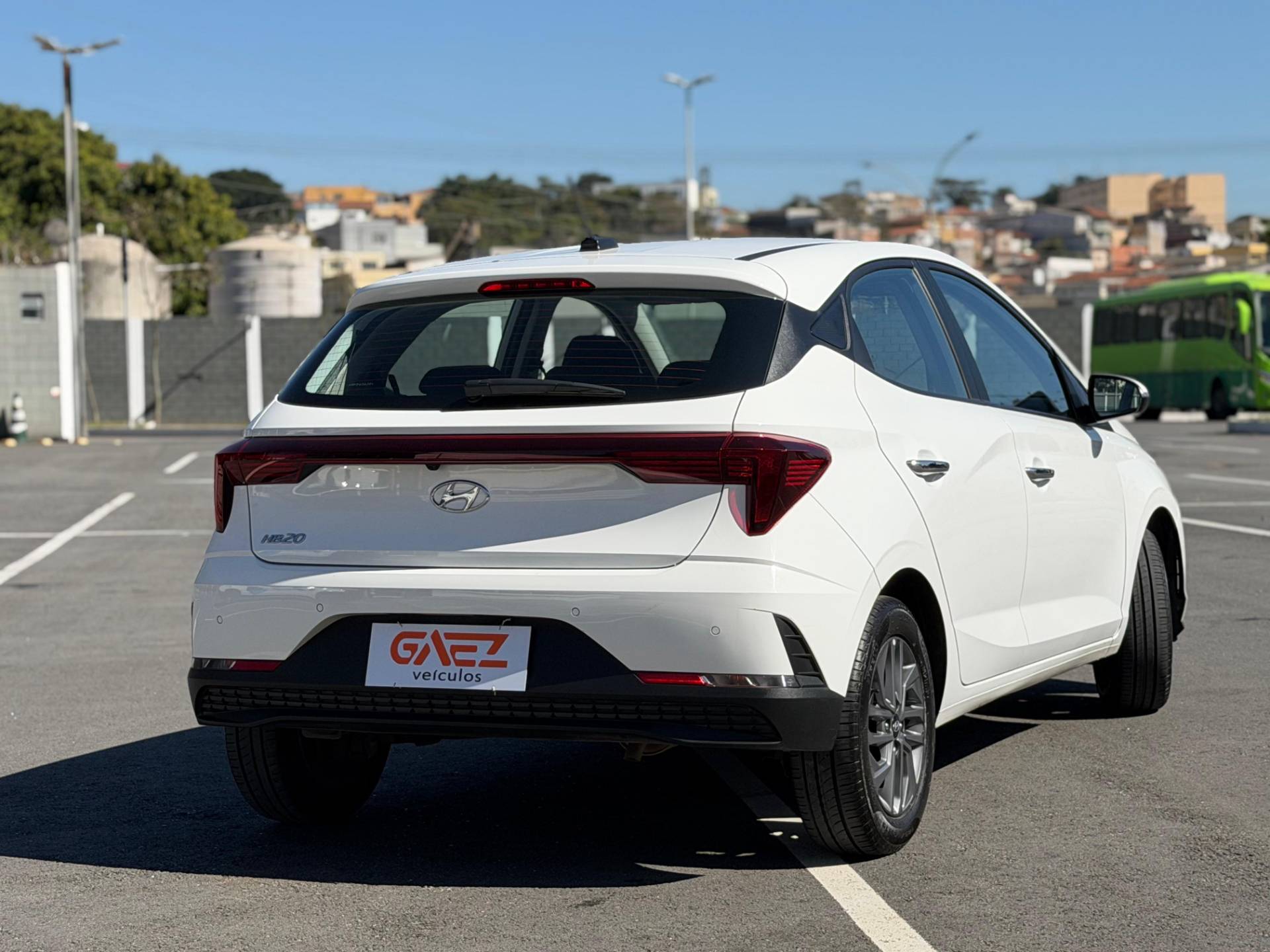 HYUNDAI HB20