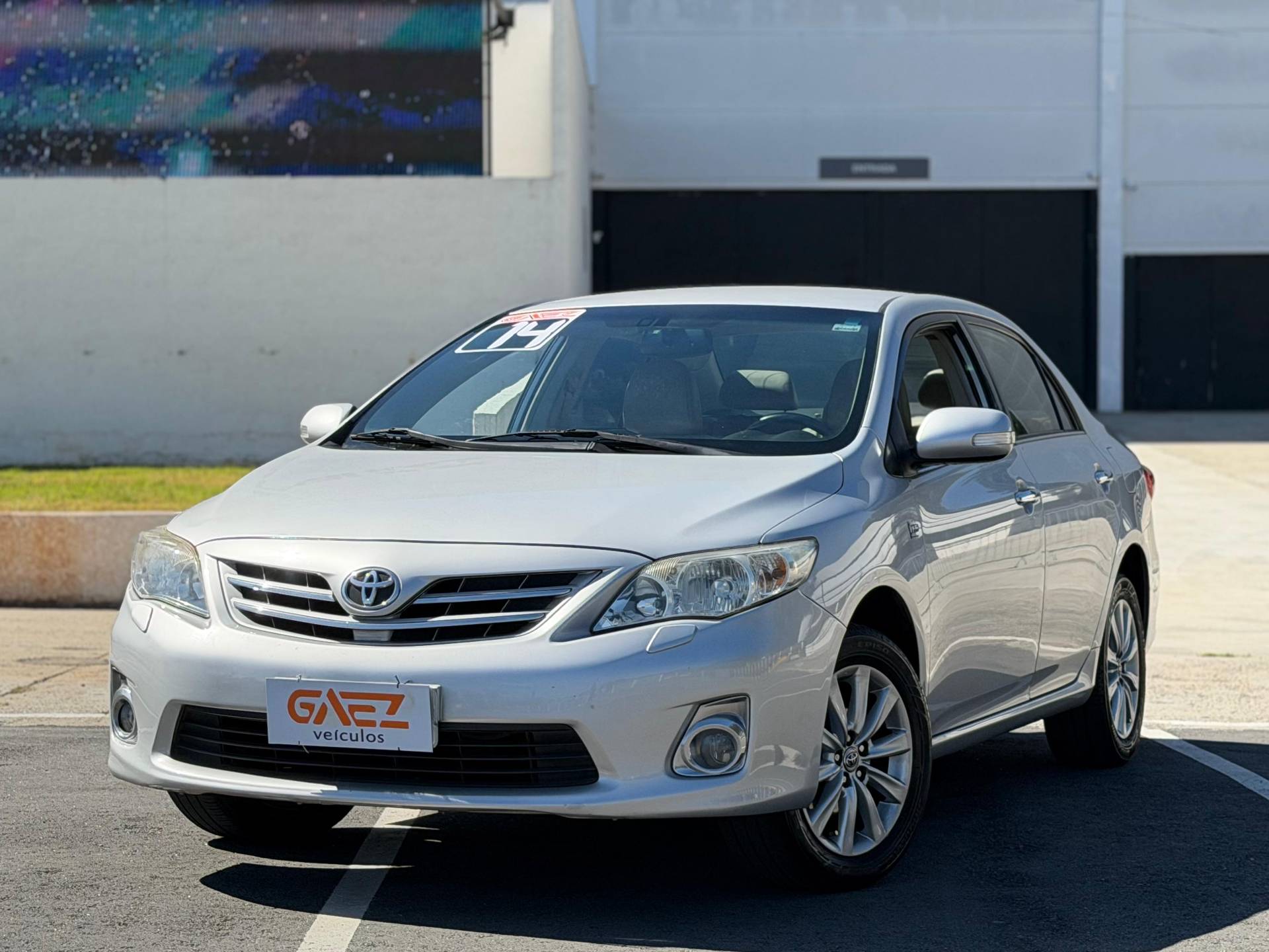 TOYOTA COROLLA