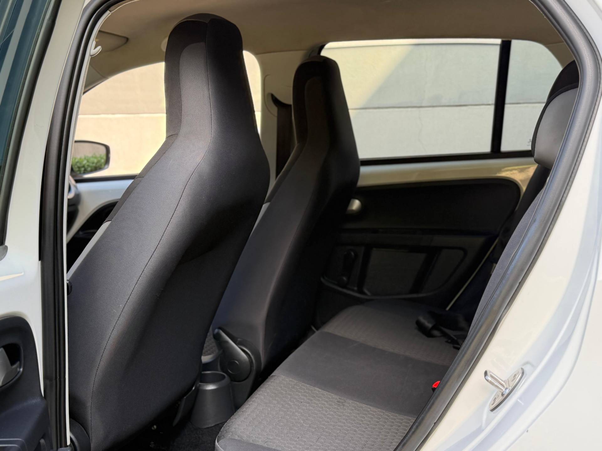 VOLKSWAGEN CROSS UP