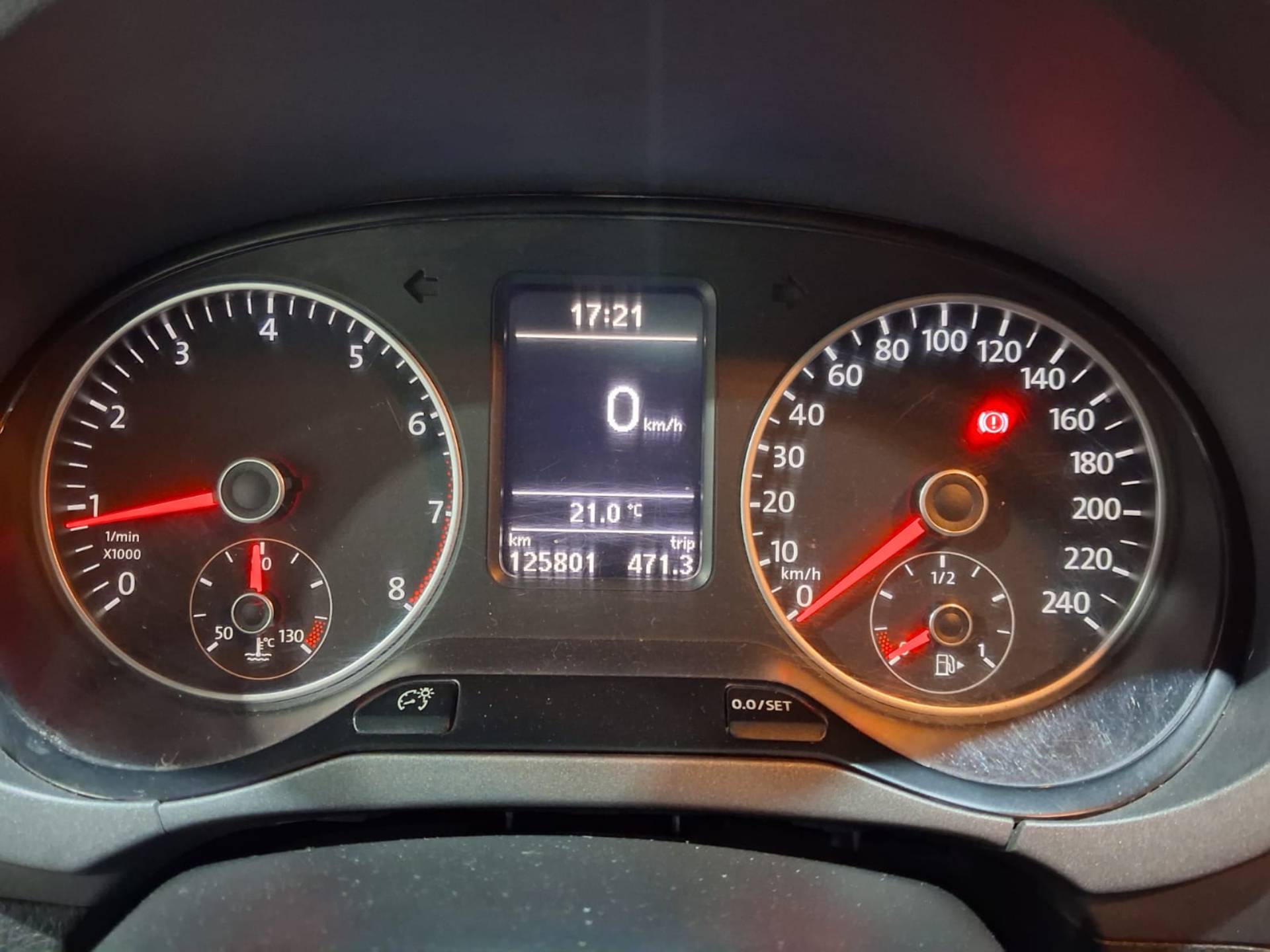 VOLKSWAGEN SPACE CROSS