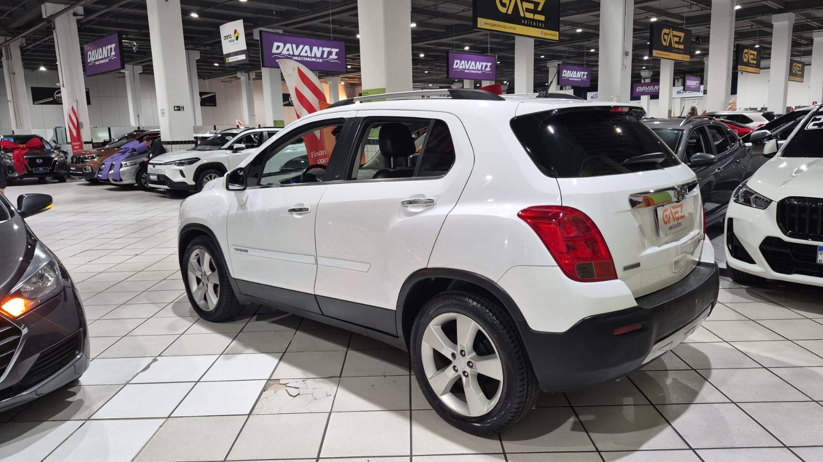 CHEVROLET TRACKER