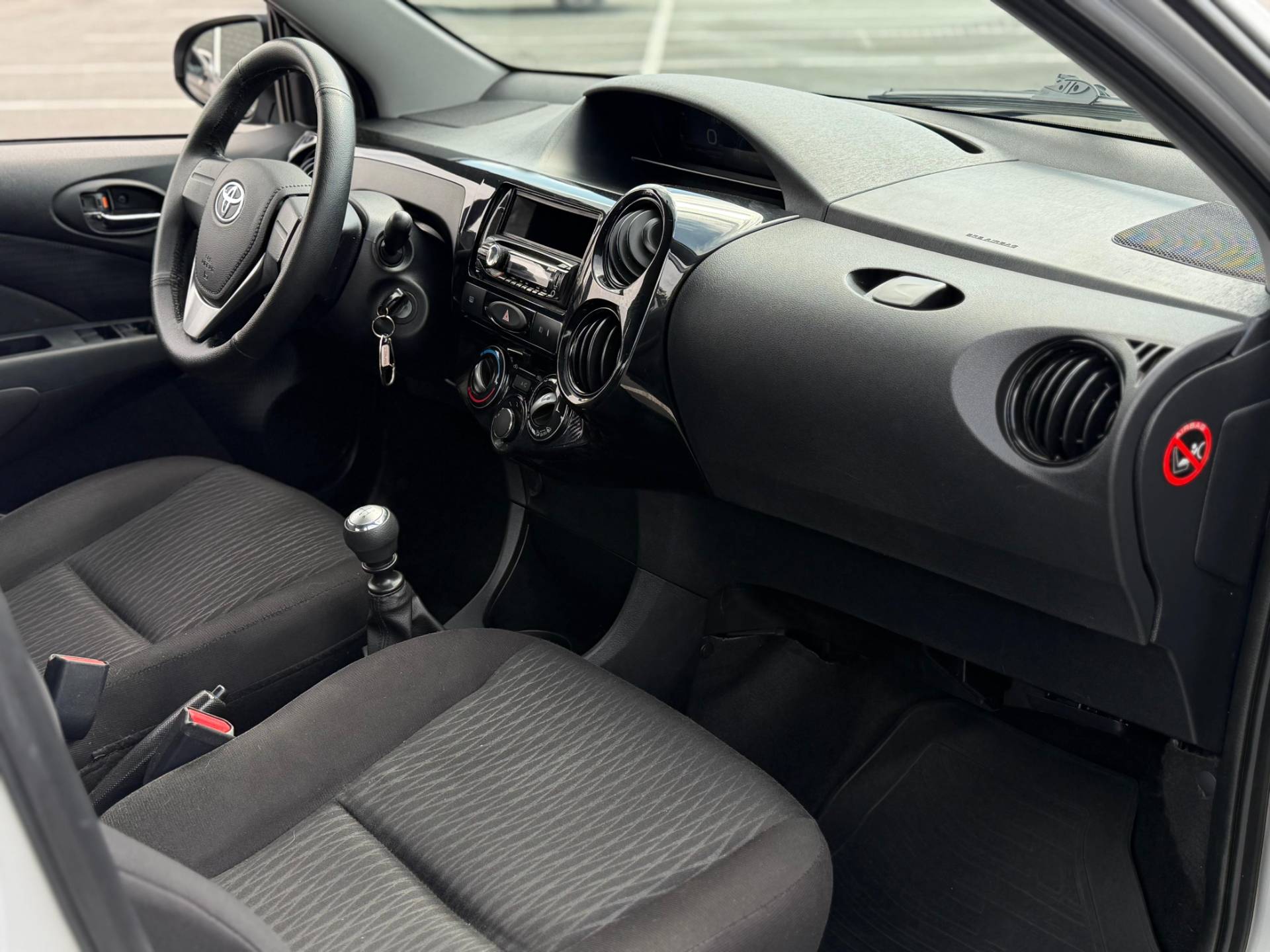 TOYOTA ETIOS