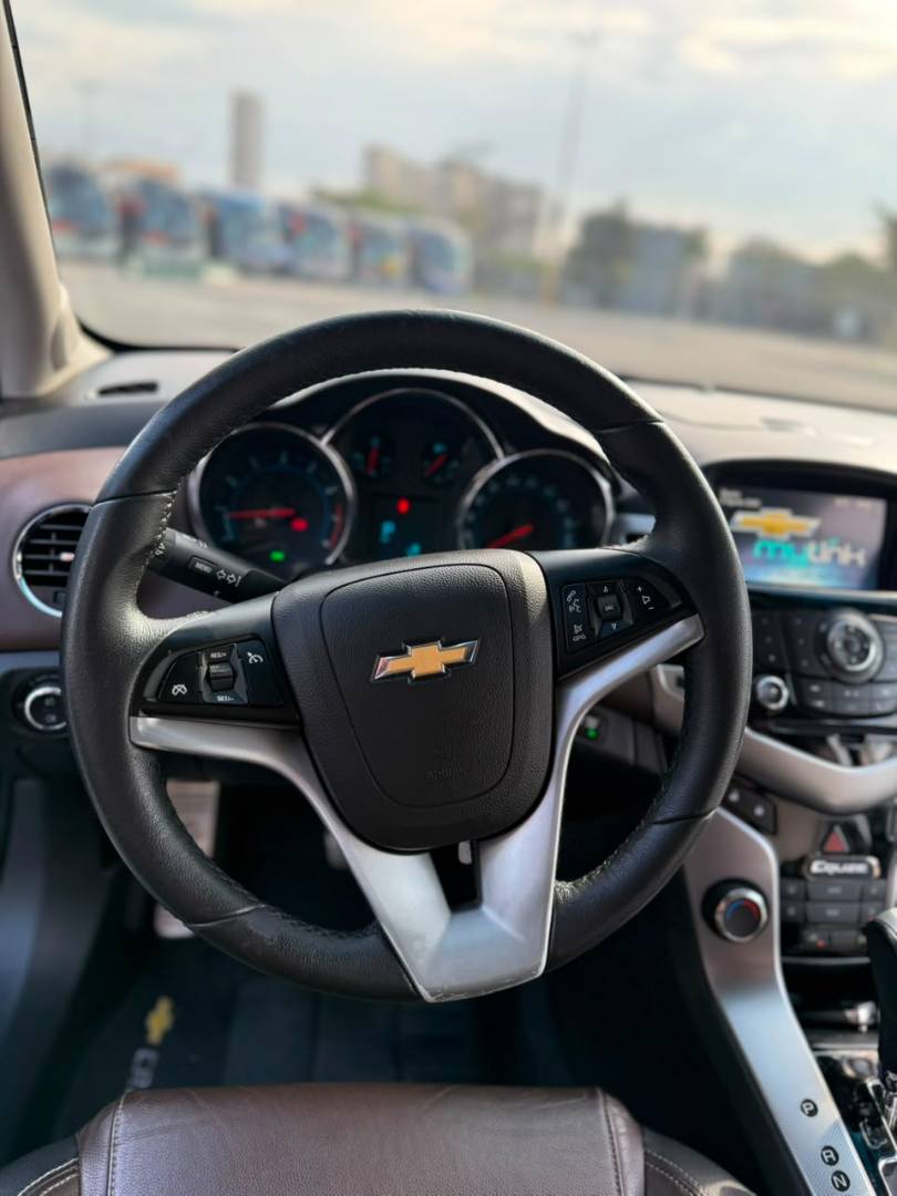 CHEVROLET CRUZE