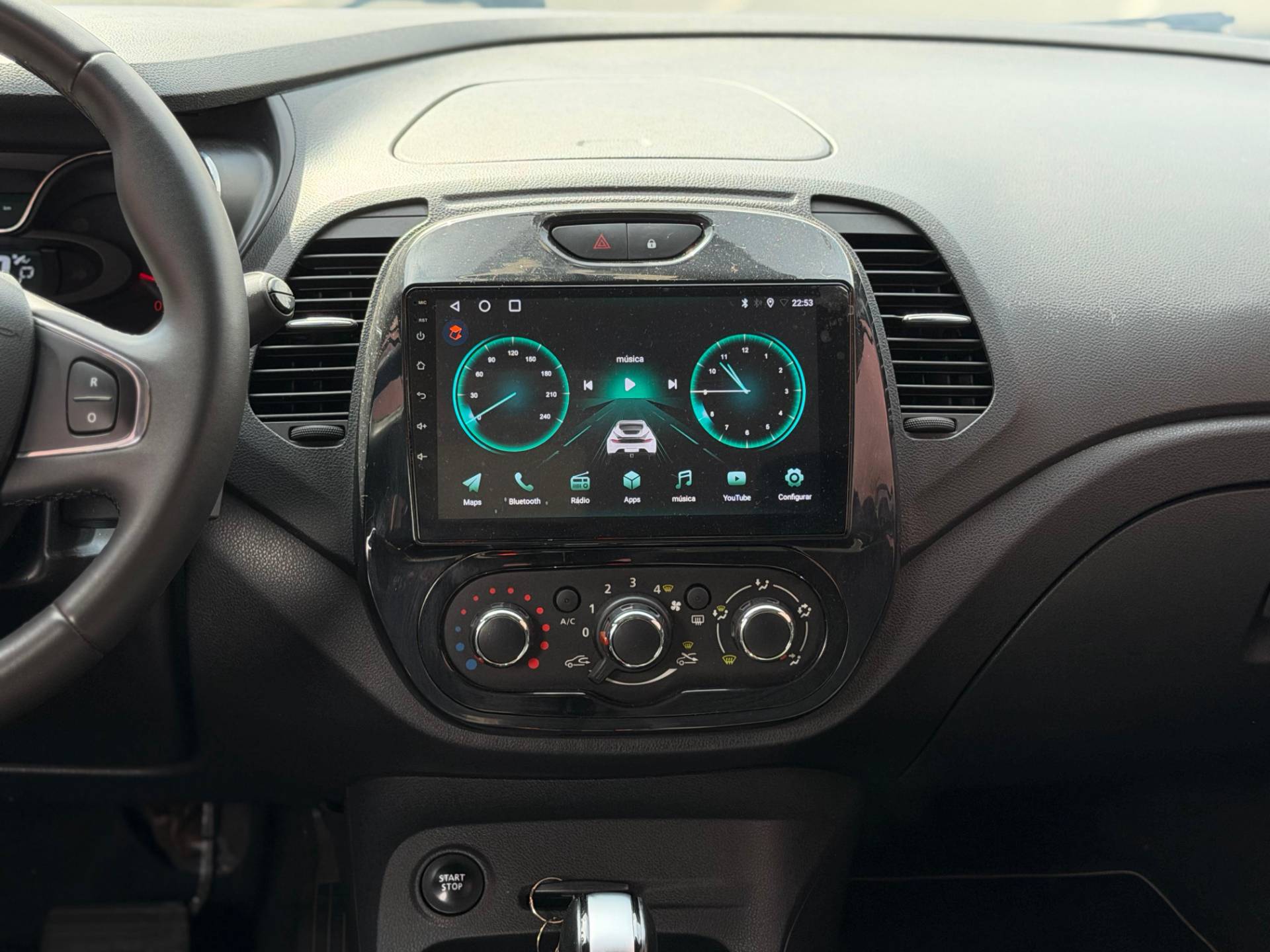 RENAULT CAPTUR