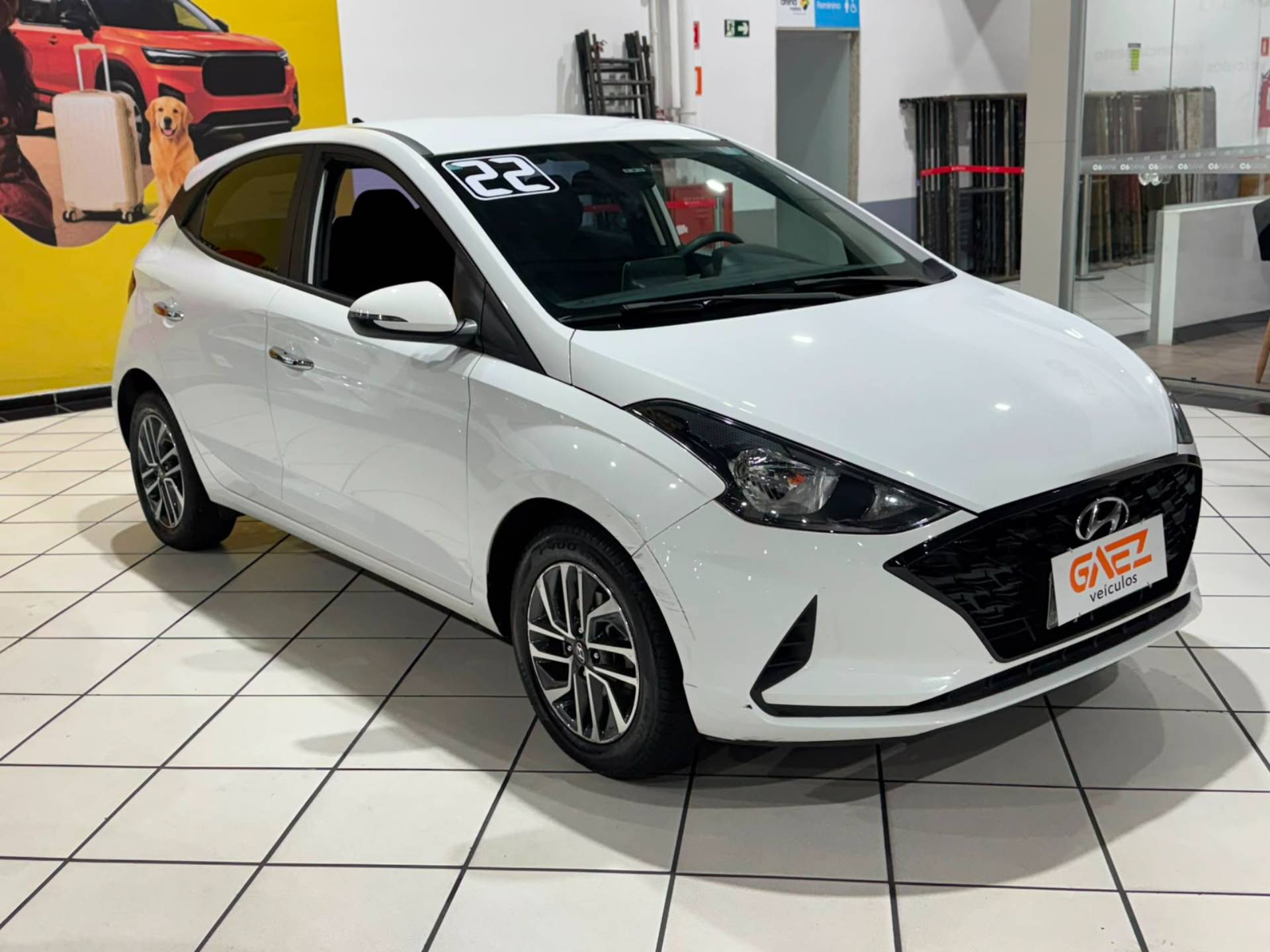 HYUNDAI HB20