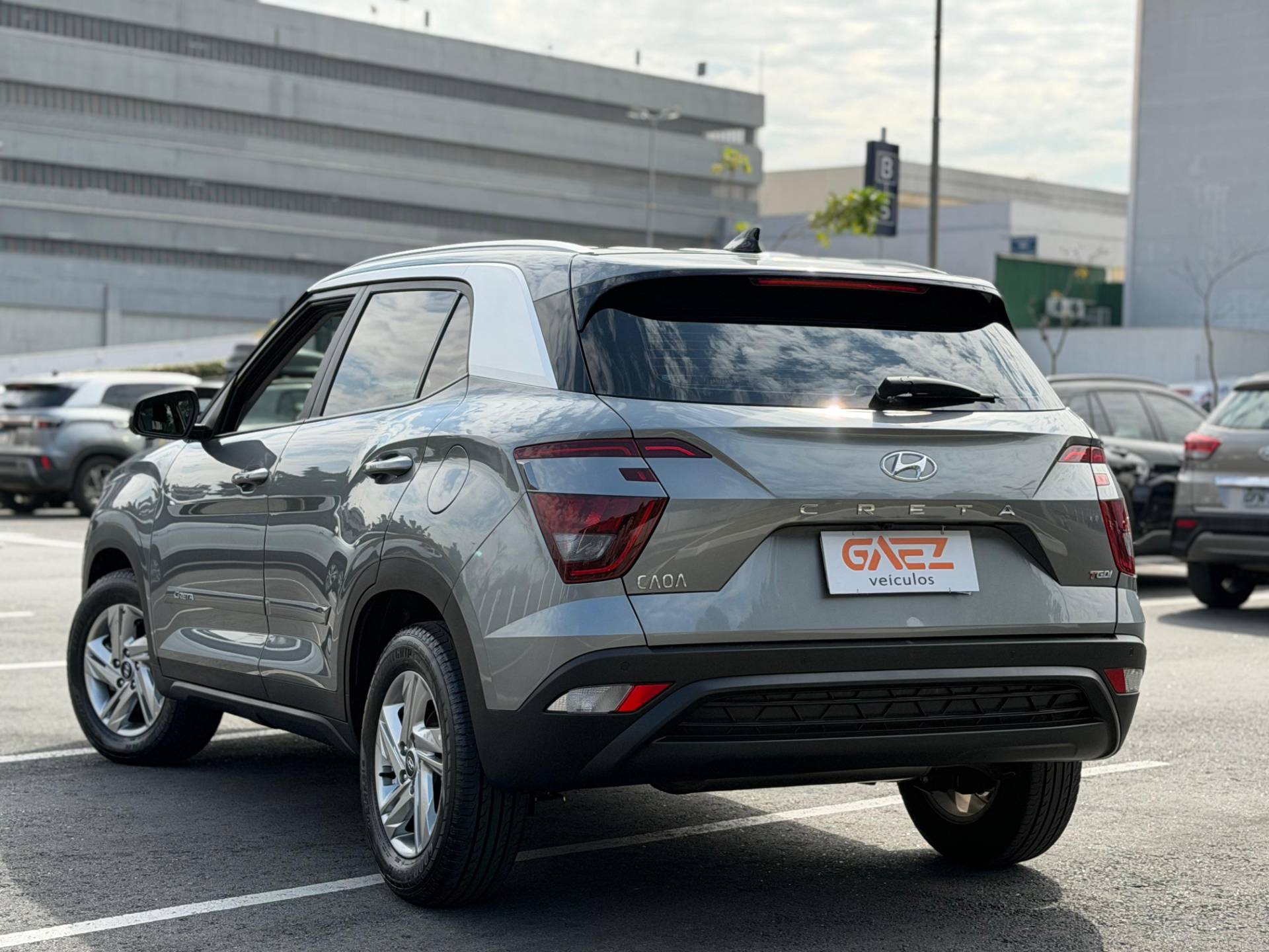 HYUNDAI CRETA