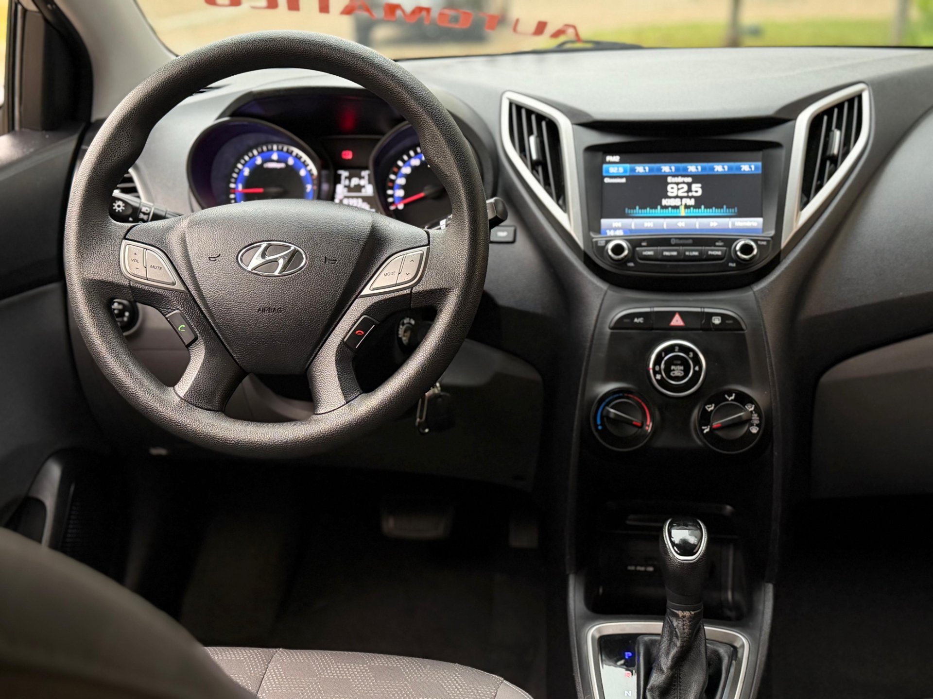 HYUNDAI HB20S