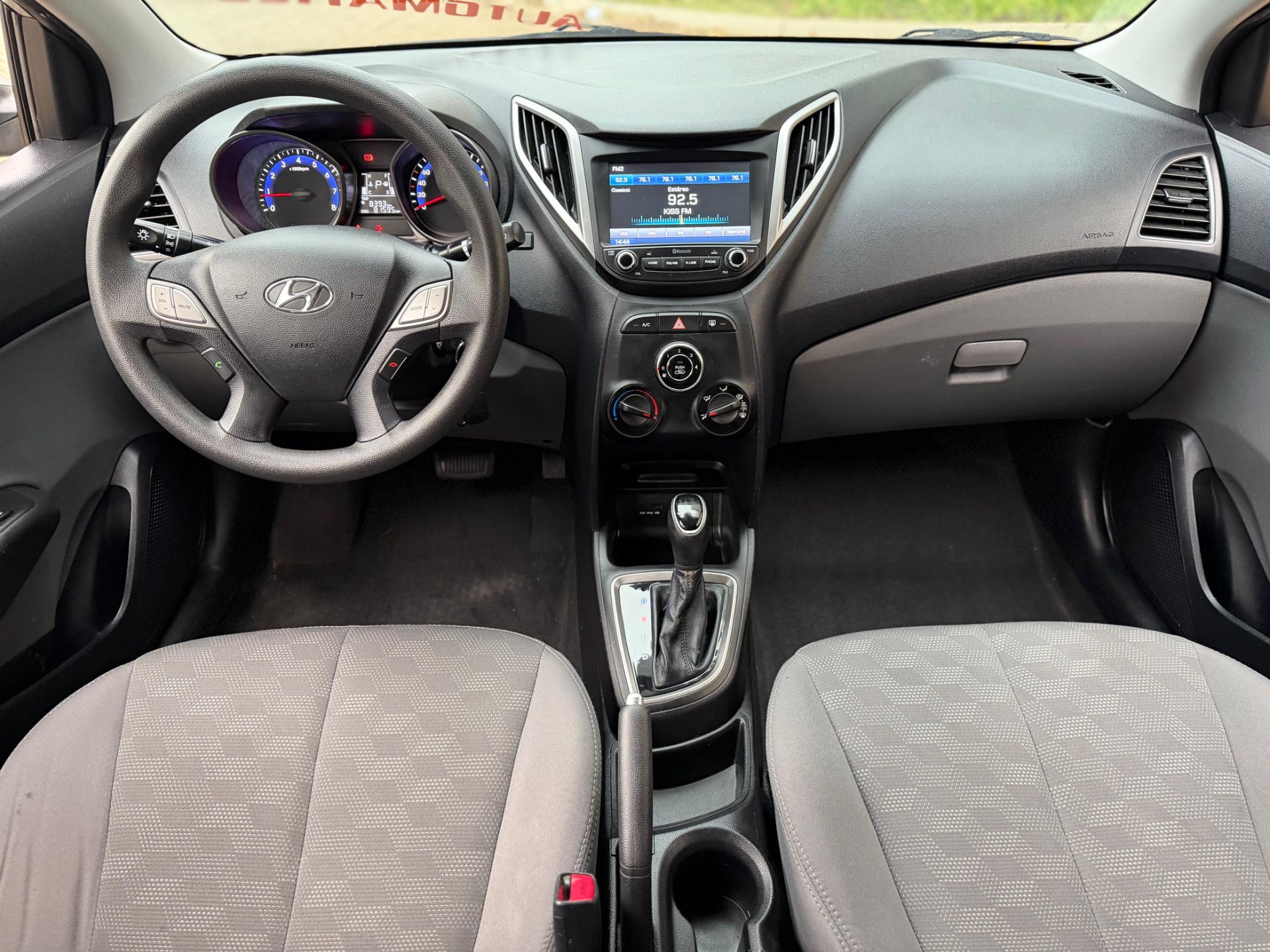HYUNDAI HB20S