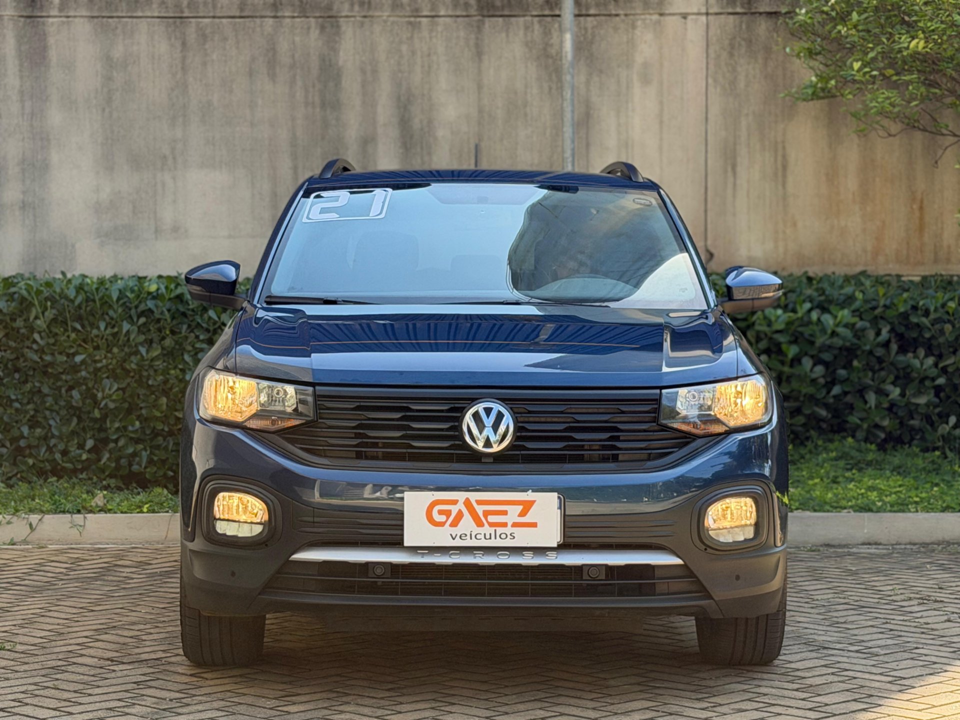 VOLKSWAGEN T-CROSS