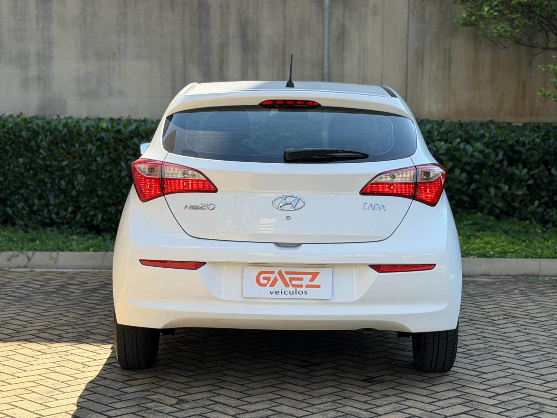HYUNDAI HB20