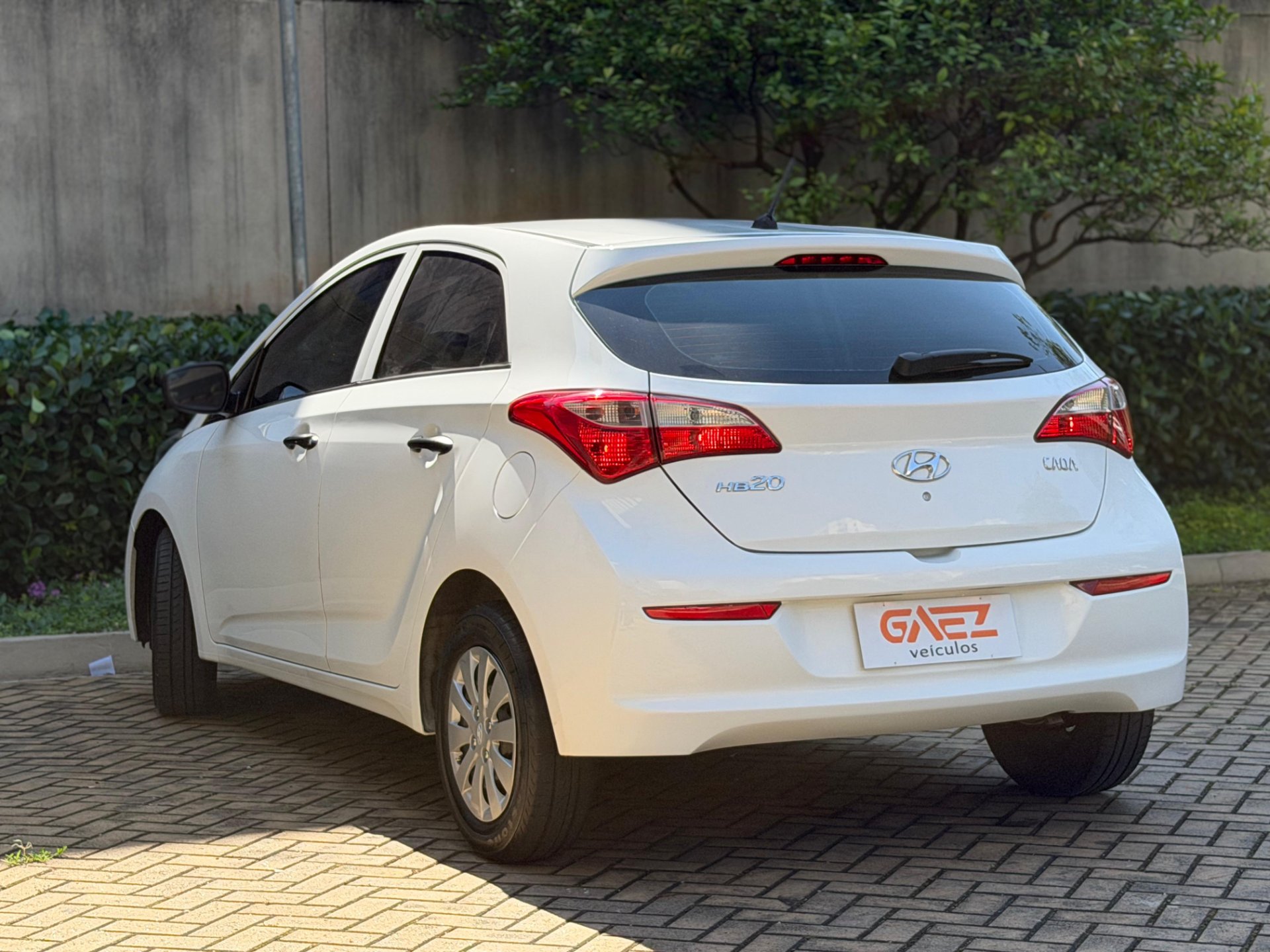 HYUNDAI HB20